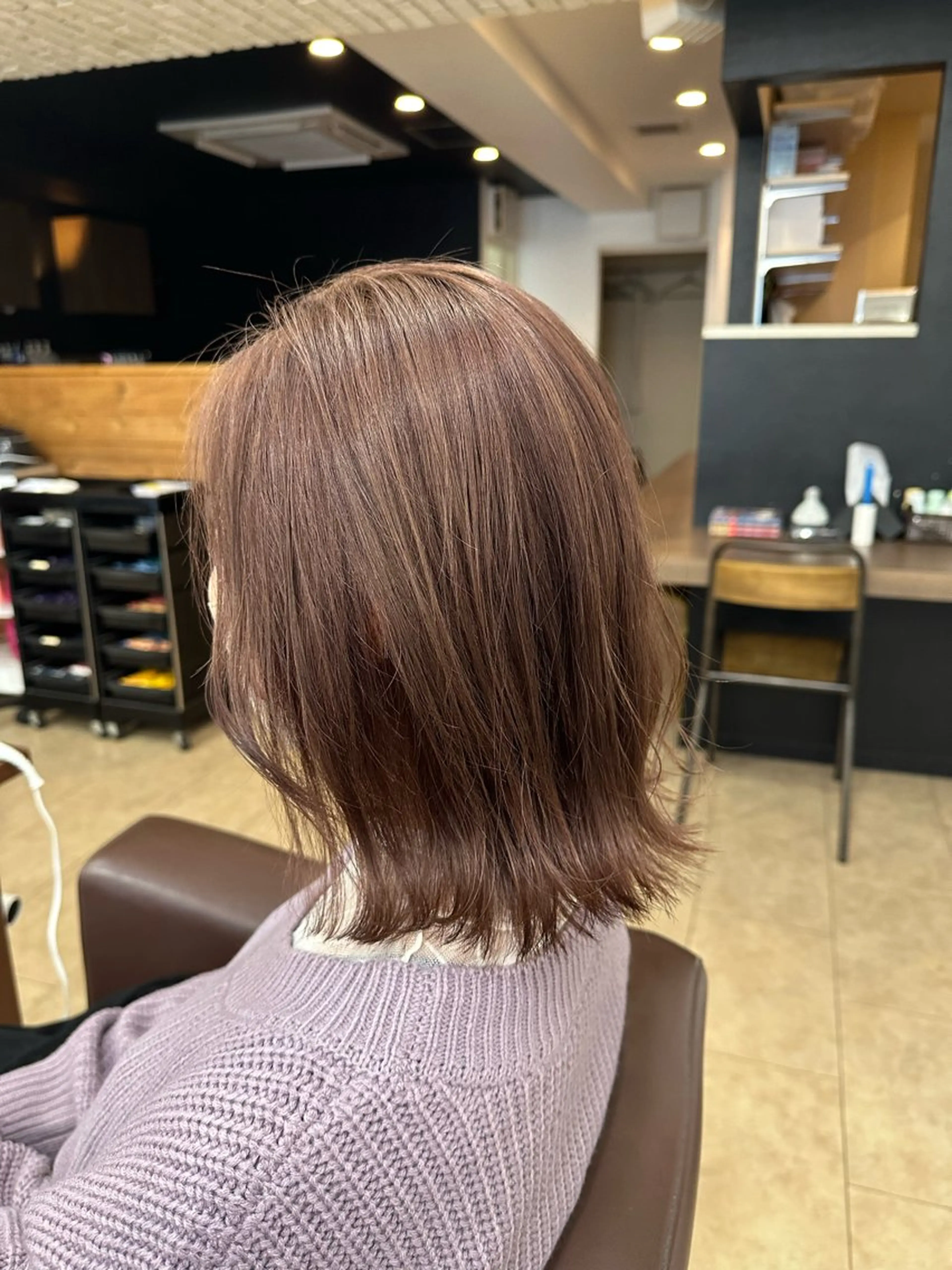 ミディアム カラー LOVERICHE所属・ハイトーン/デザイン /パーマ/本田誠人のヘアスタイル