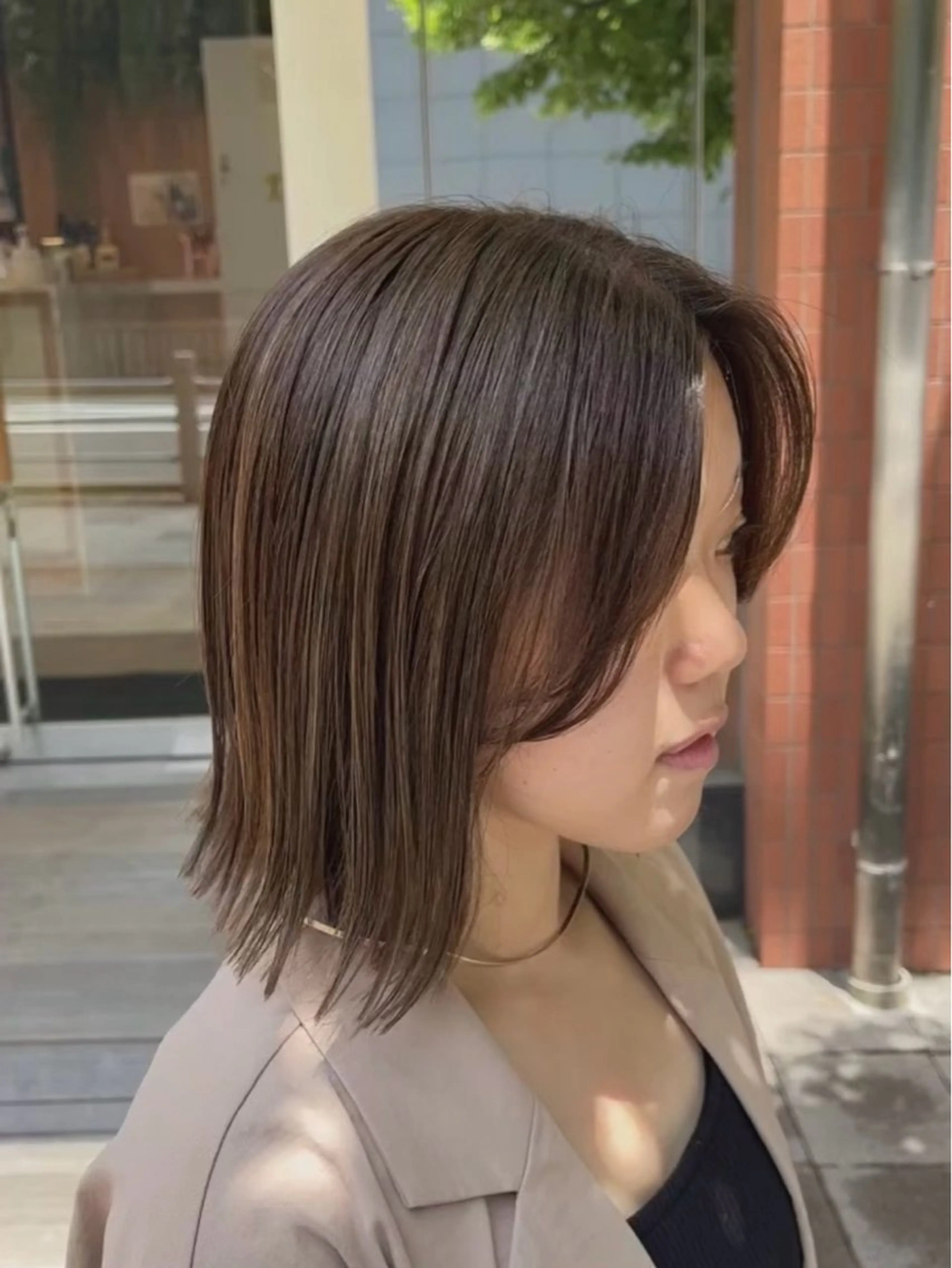 ミディアム 瀬社家 加奈のヘアスタイル