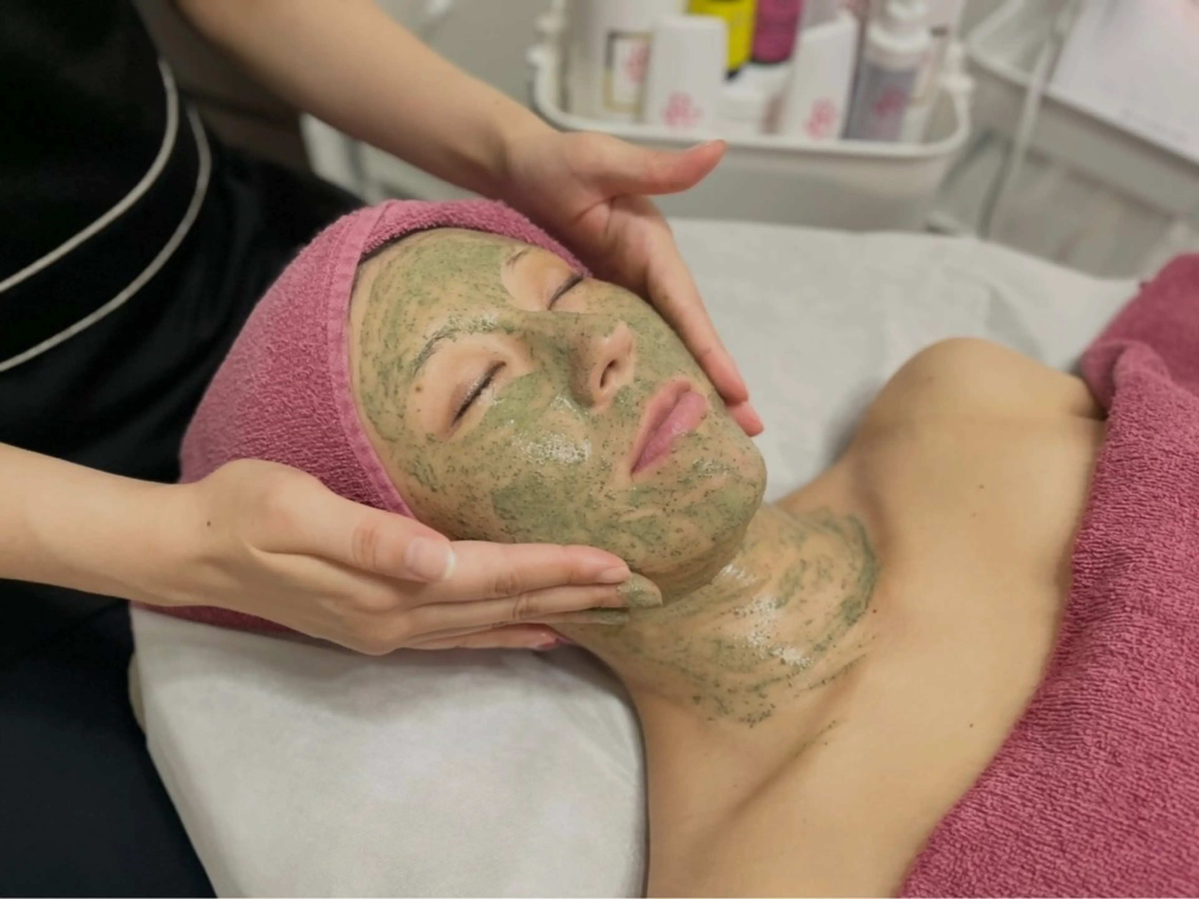 【ニキビケアオプション付】🌹REVI🌹剥けないハーブピーリング¥15,400→¥9,500の写真