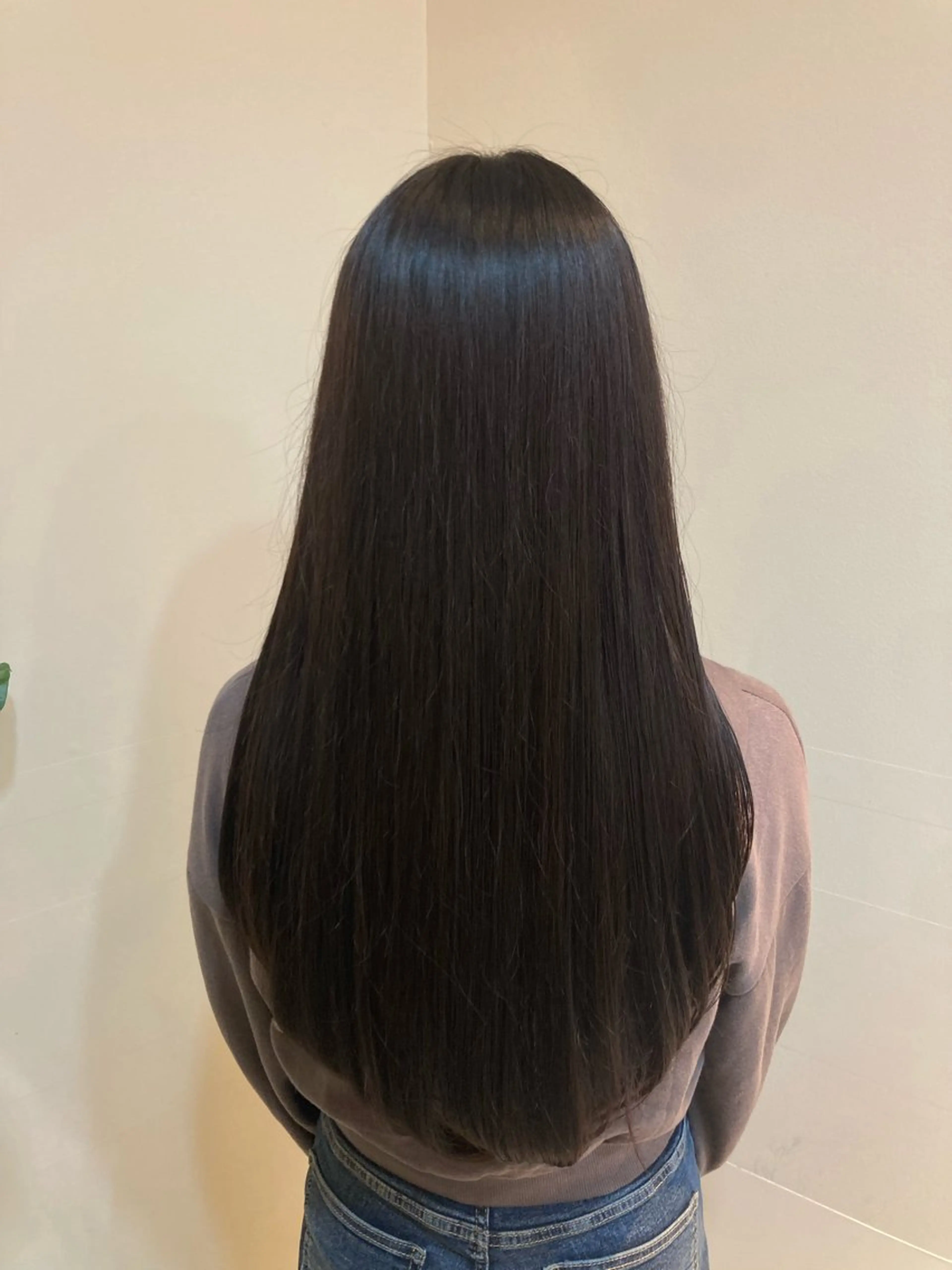 ロング カラー ヘアカラー 坂田 愛彩萌のヘアスタイル