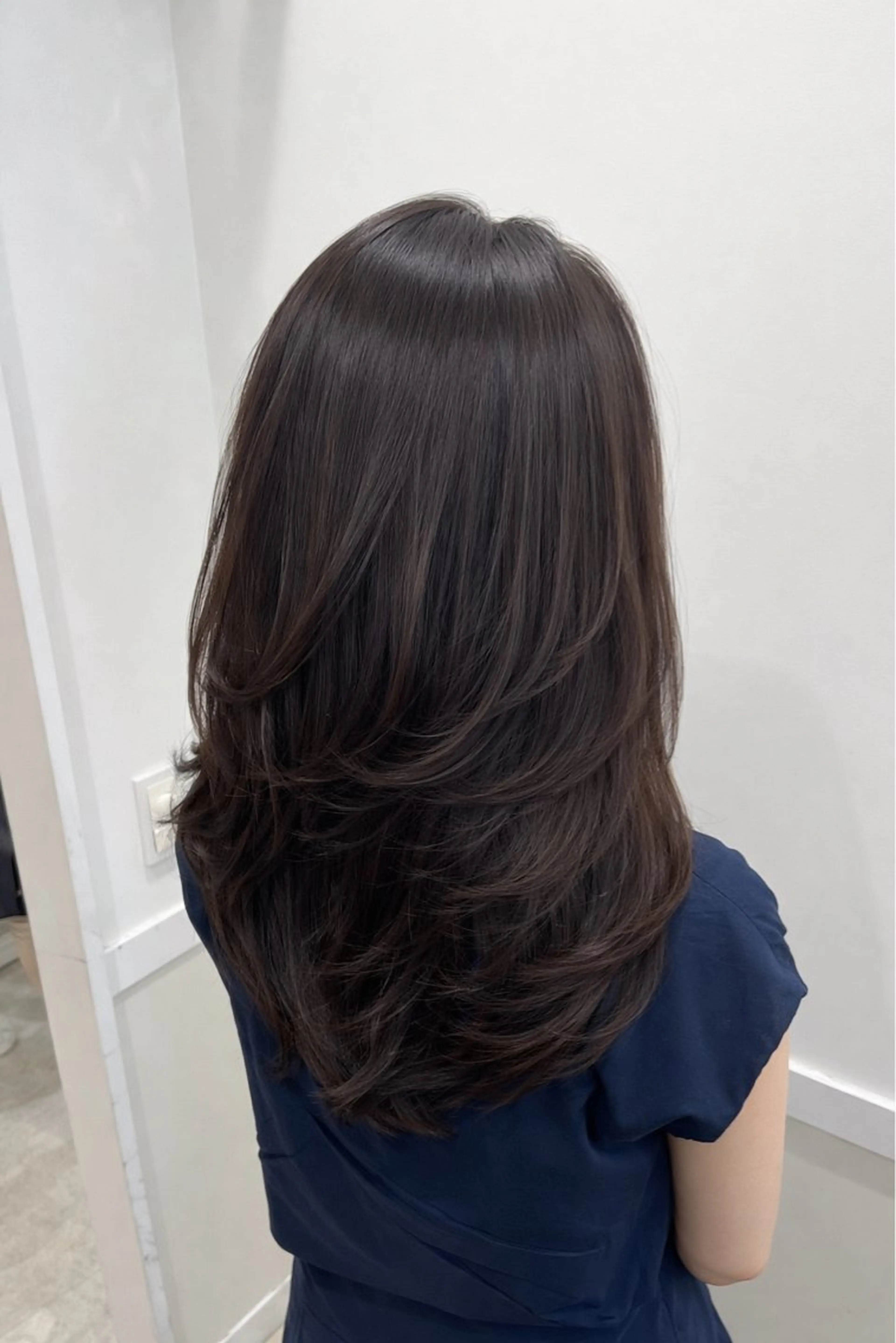 ロング 縮毛矯正/髪質改善 /レイヤー/韓国のヘアスタイル