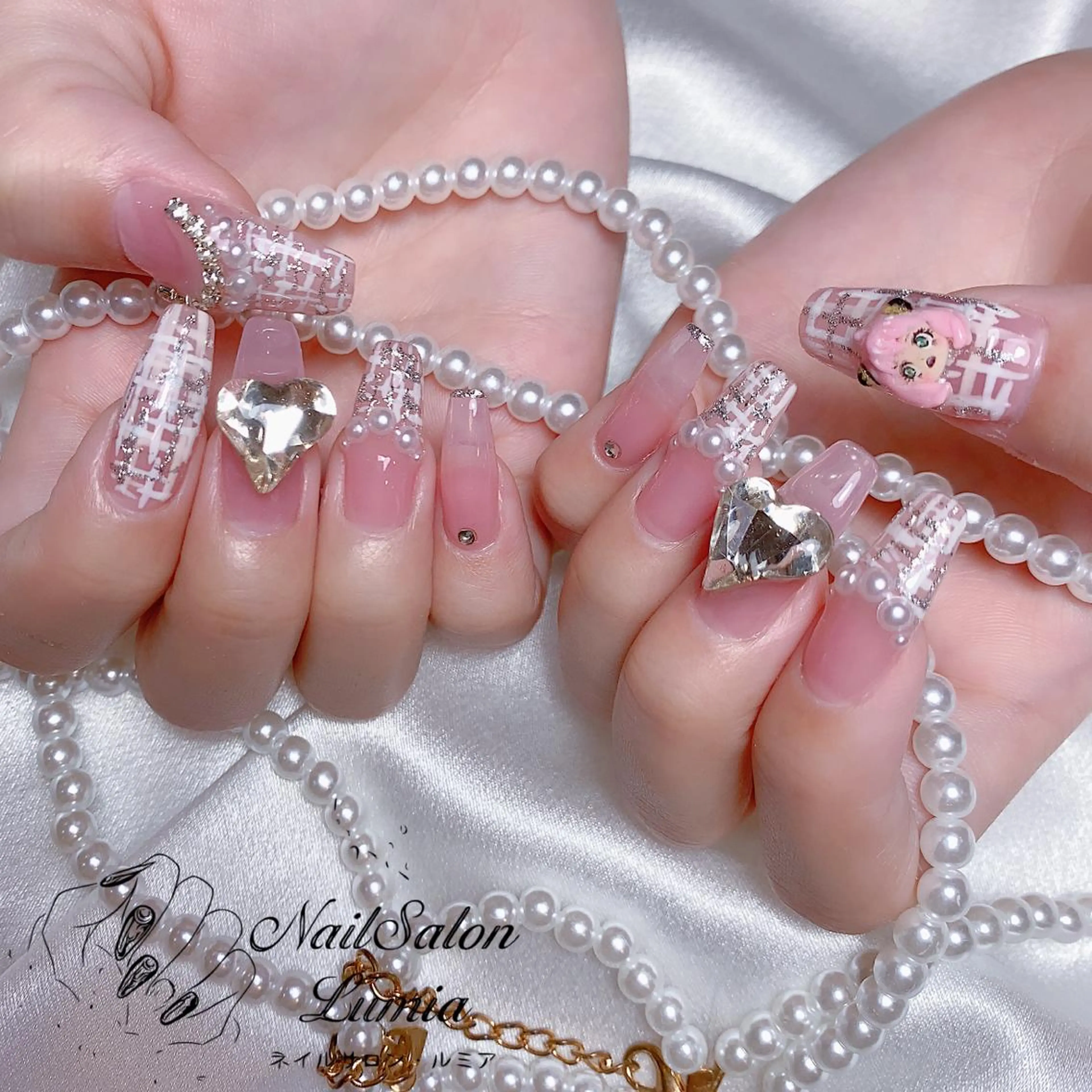 ネイル ハンドネイル ネイルサロン ルミア Lumia 店長のネイルデザイン