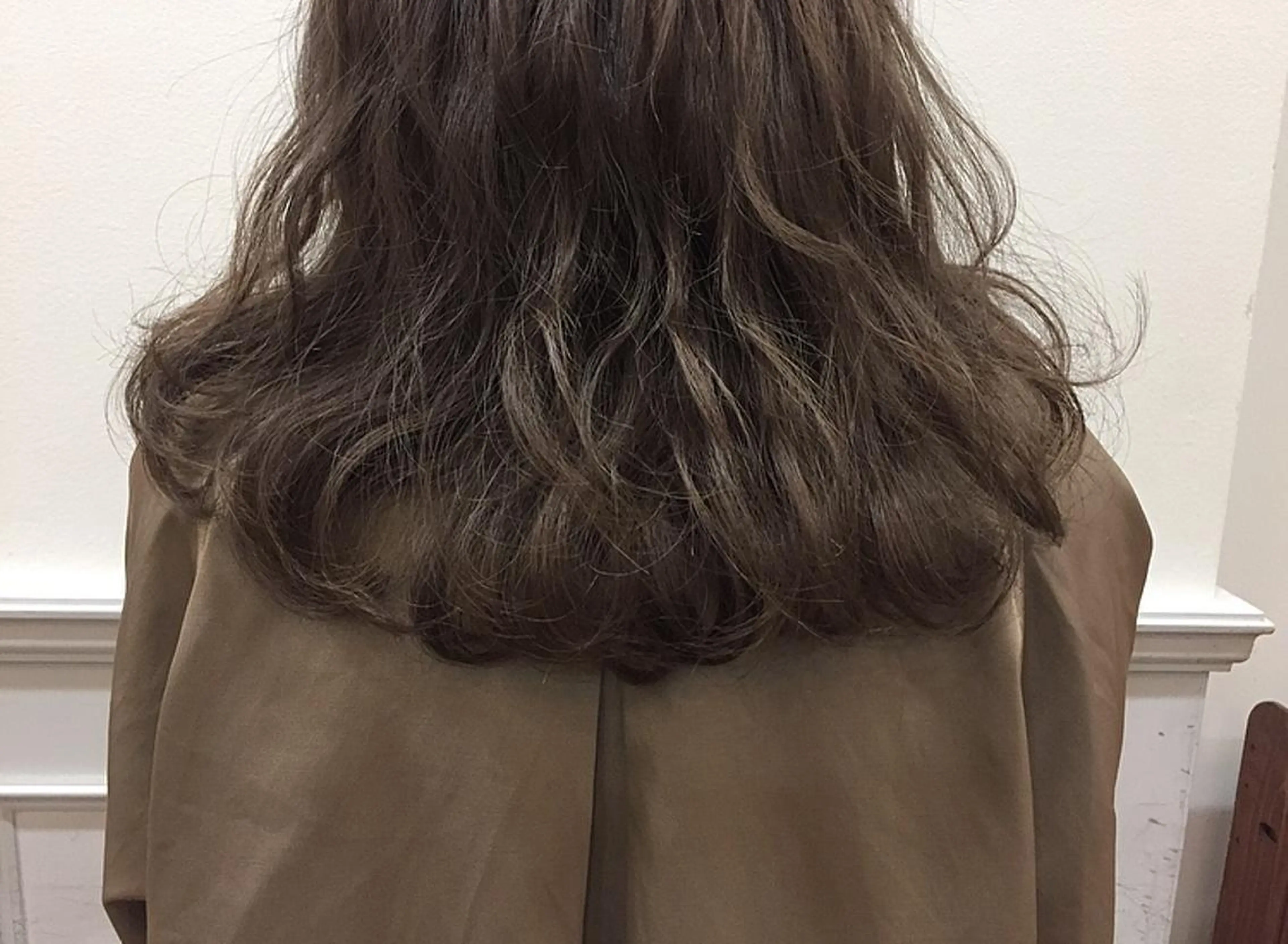 セミロング カラー ブラウンカラー ココアブラウン たかいわ みきのヘアスタイル