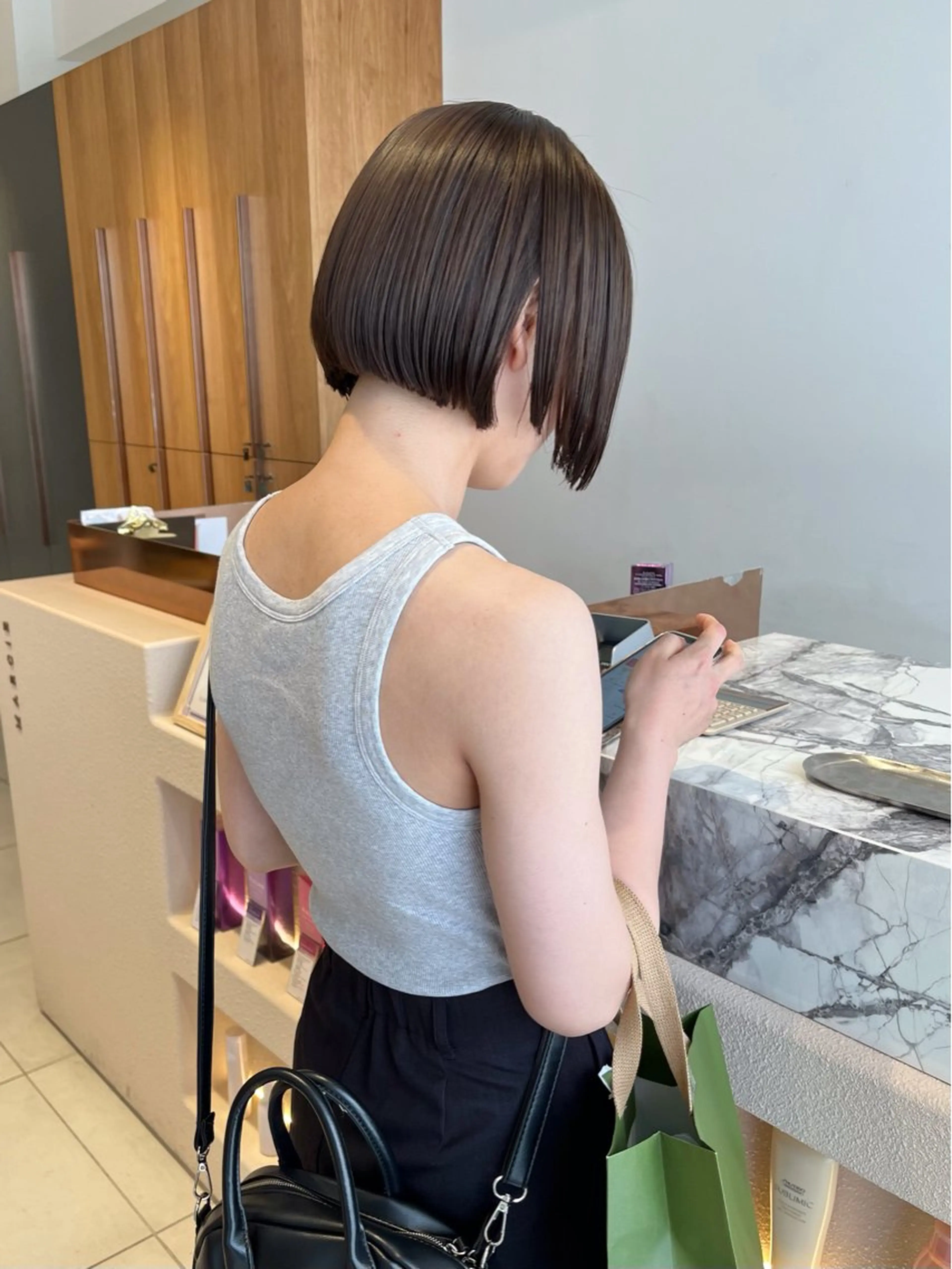 無料カットモデルの写真