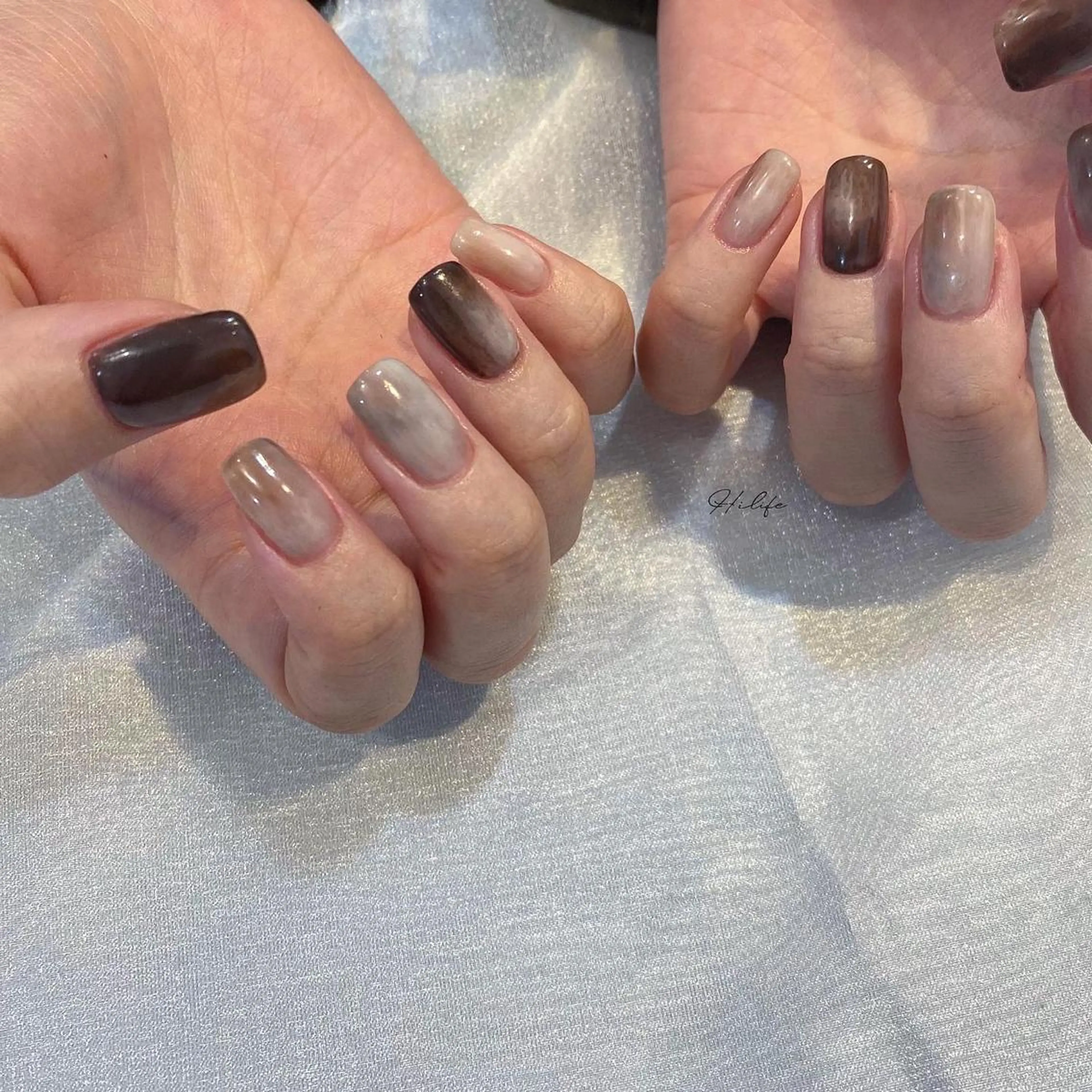 ネイル ブラウン ネイルチップ ハンドネイル Nail Adore.のネイルデザイン