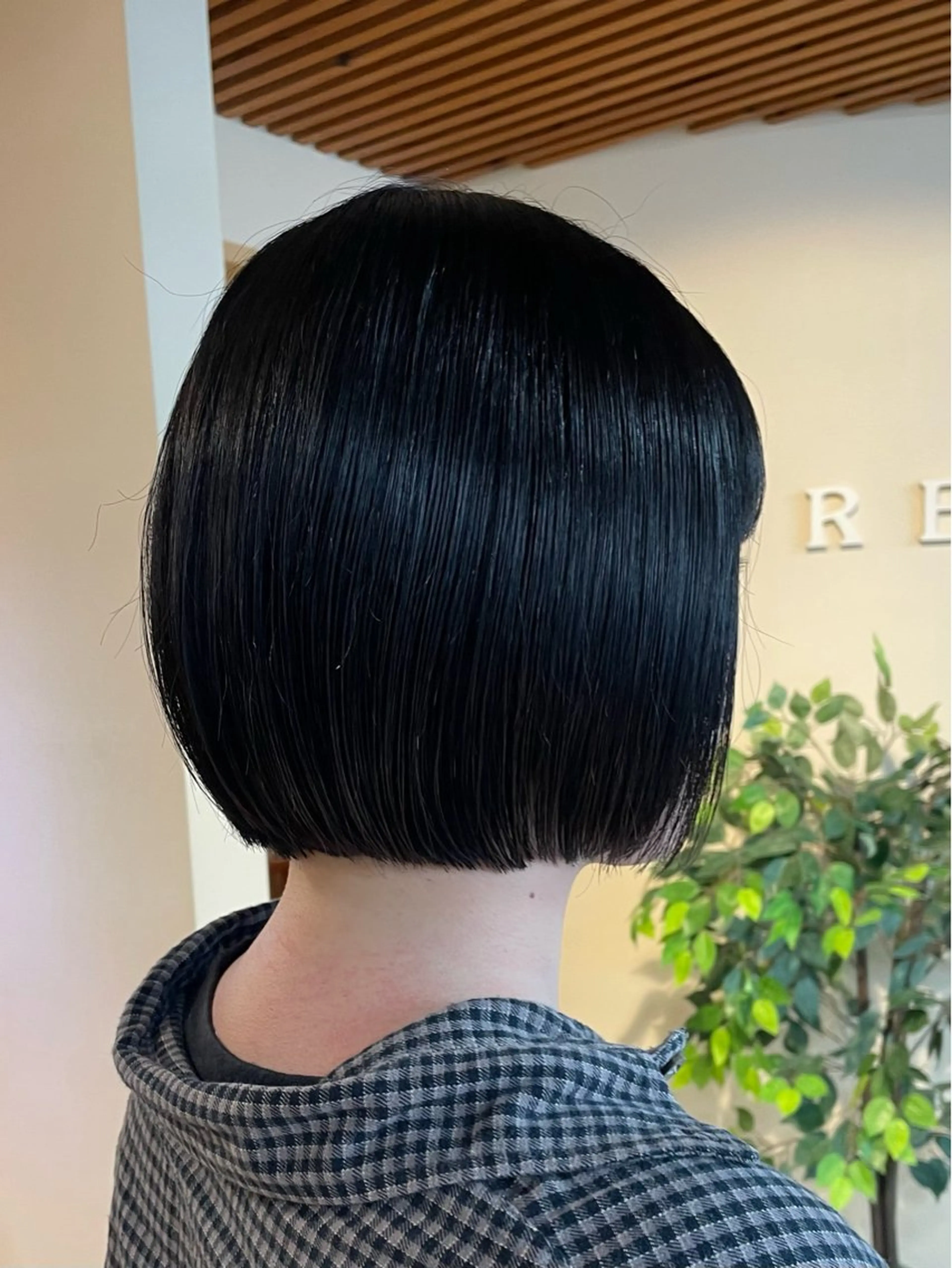 ショート ボブ 宮本 いぶきのヘアスタイル