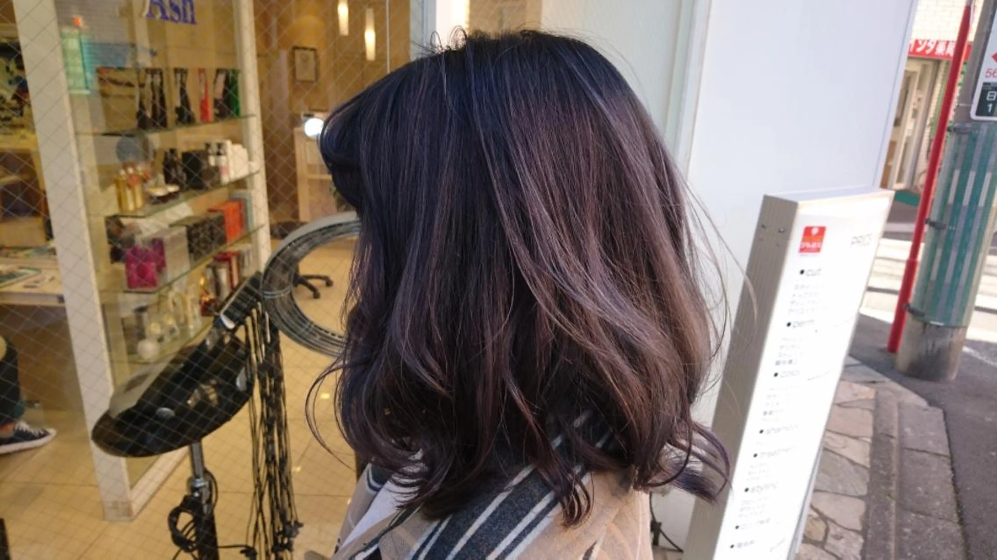 セミロング カラー ヘアカラー トリートメント 社内カット講師・店長 菅原賢一のヘアスタイル