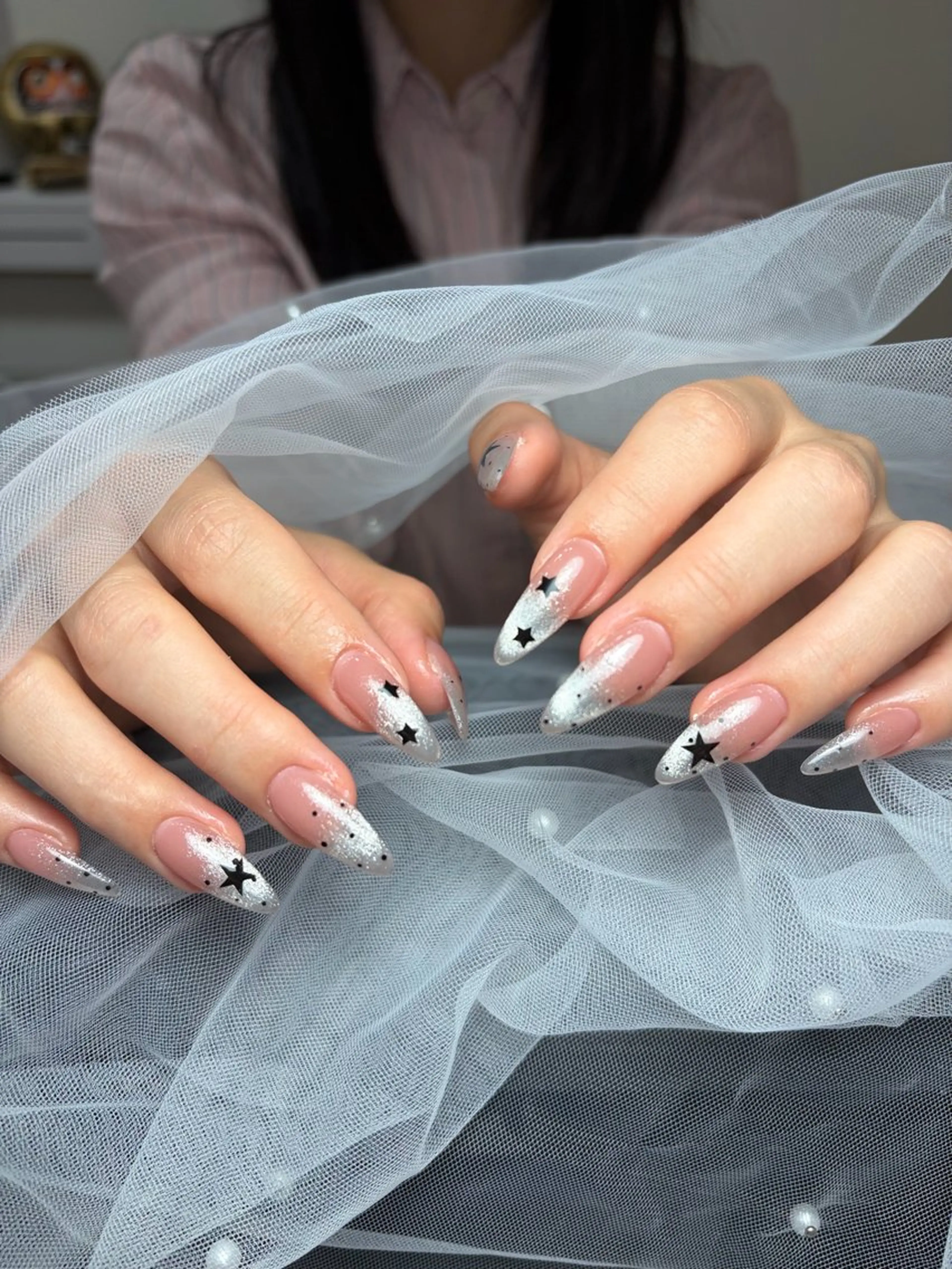 ネイル アートネイル 長さ出し ジェルネイル マグネットネイル ニュアンスネイル ハンドネイル Cloudy Chan Nailのネイルデザイン