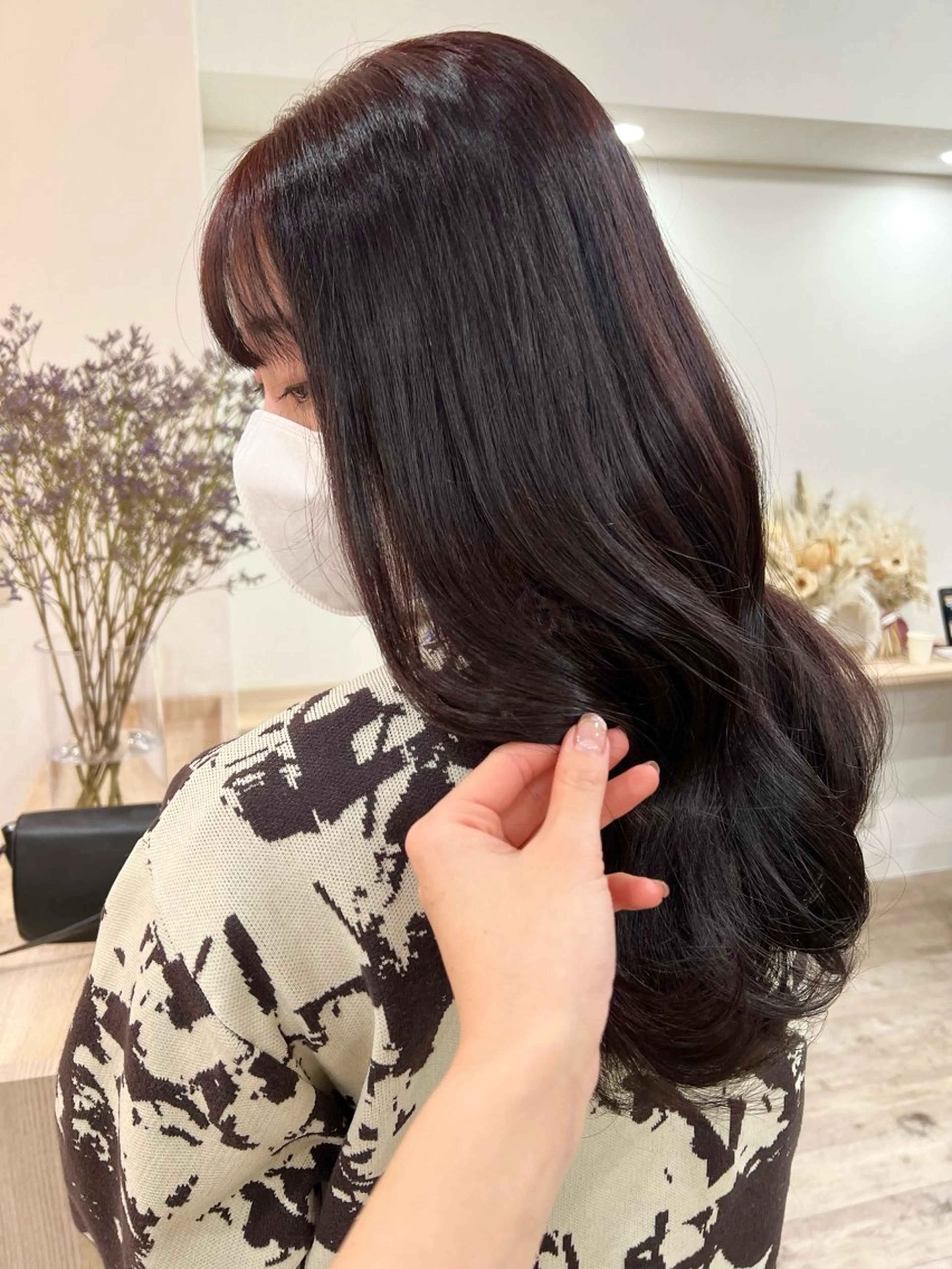ロング カラー レッドカラー TOKI mahoのヘアスタイル