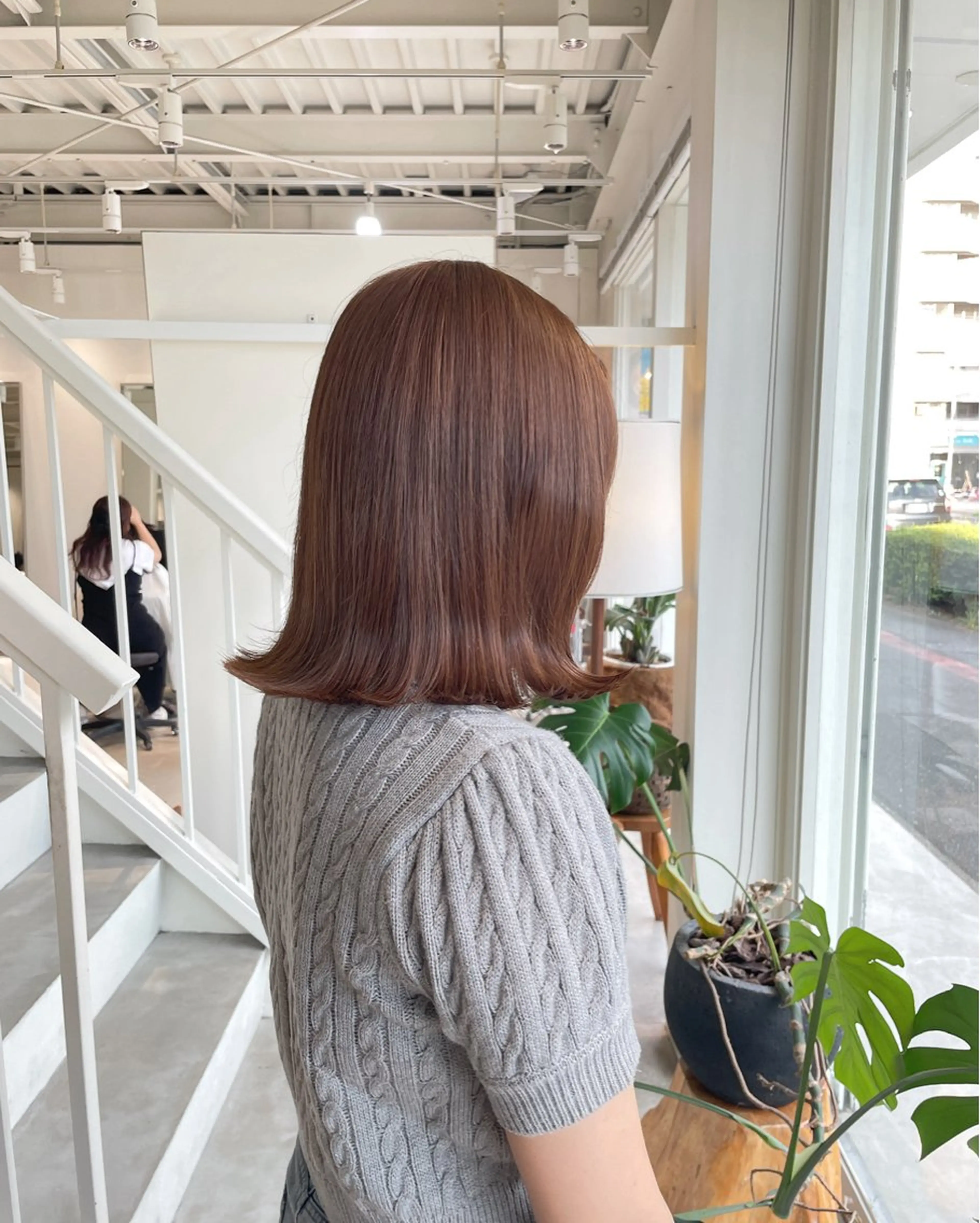 セミロング カラー ブラウンカラー 安西 香利奈のヘアスタイル