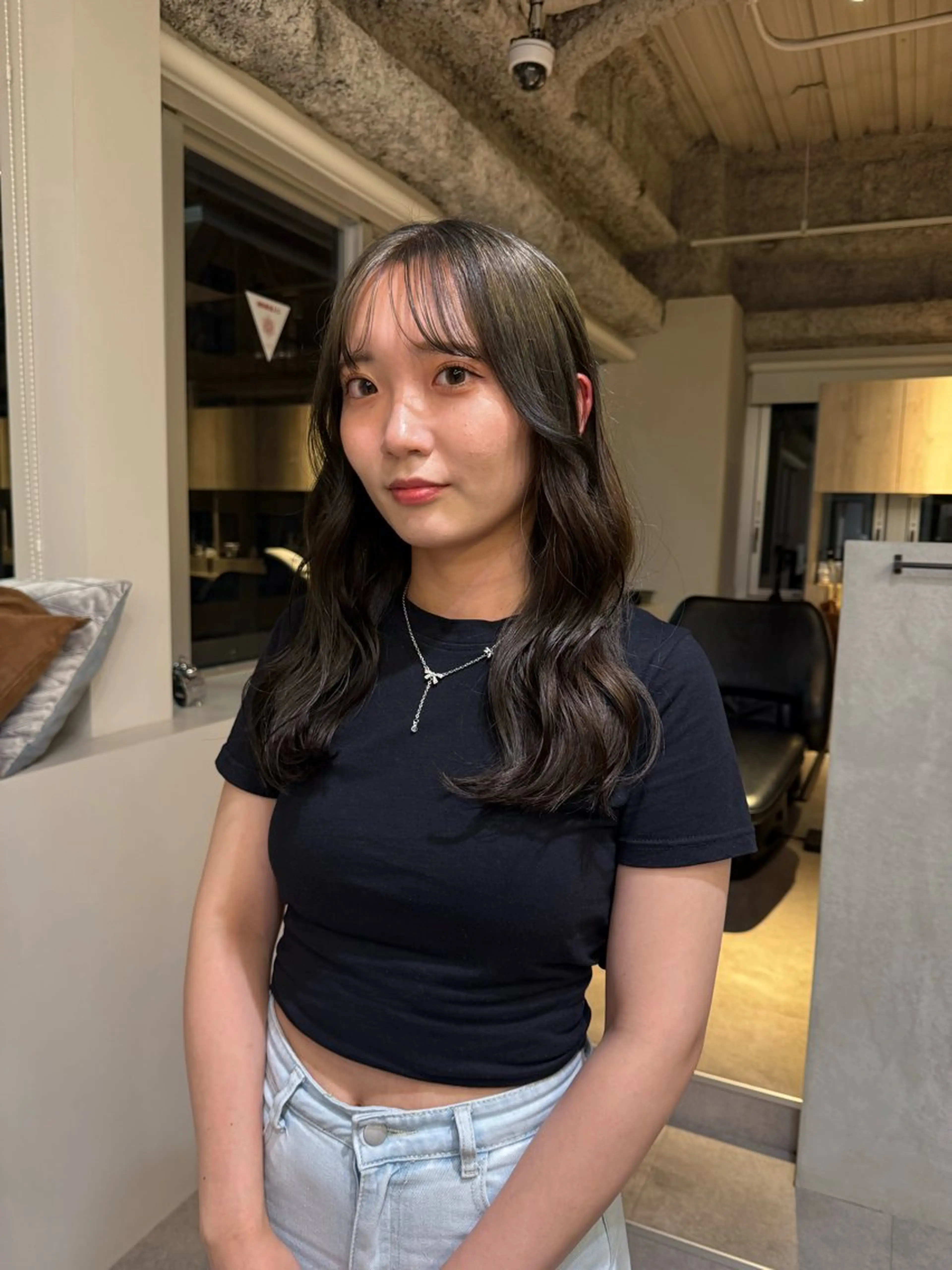 ロング SARA 【大阪梅田】のヘアスタイル