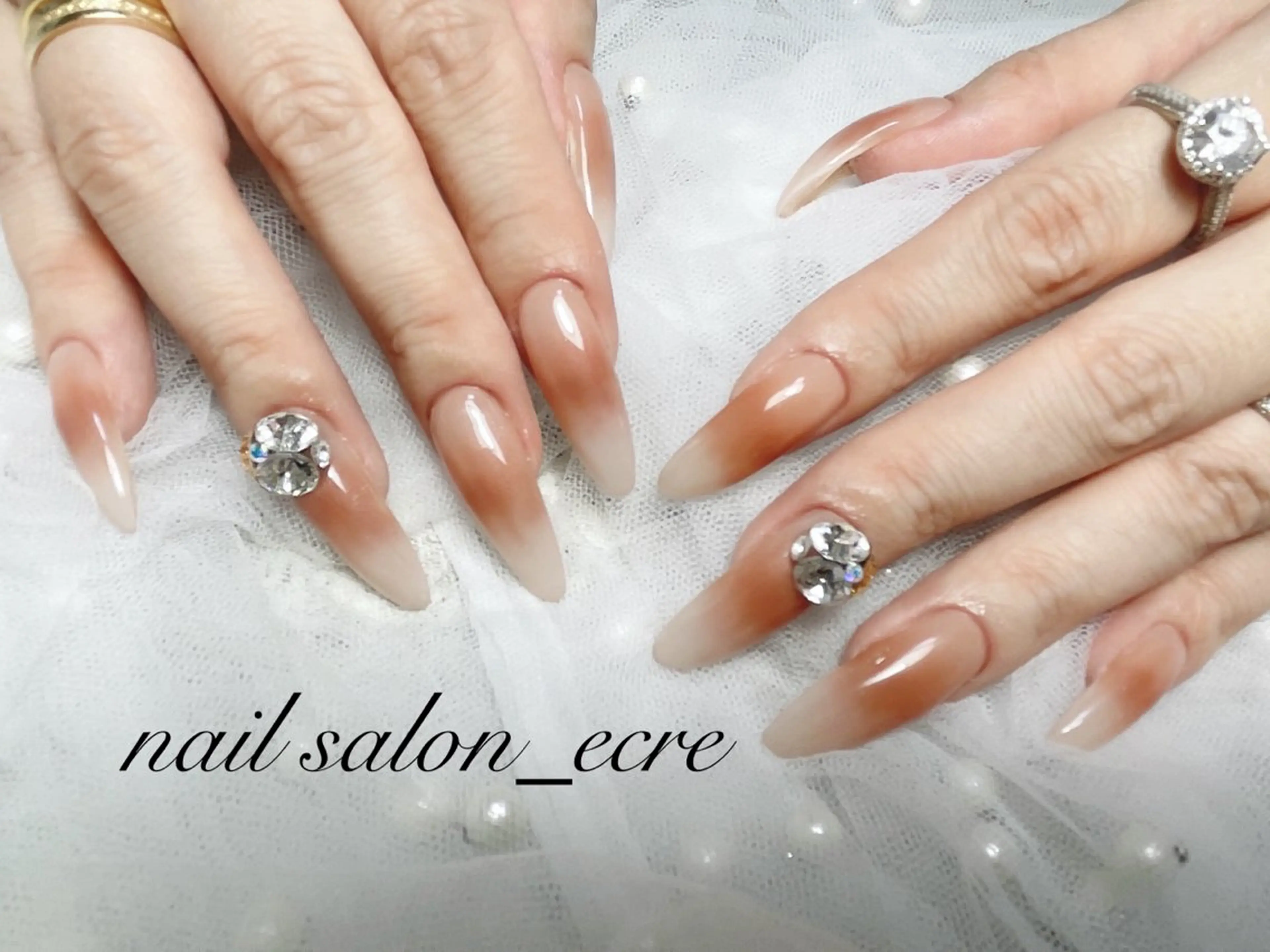 ネイル チークネイル nail salon _ecre_のネイルデザイン