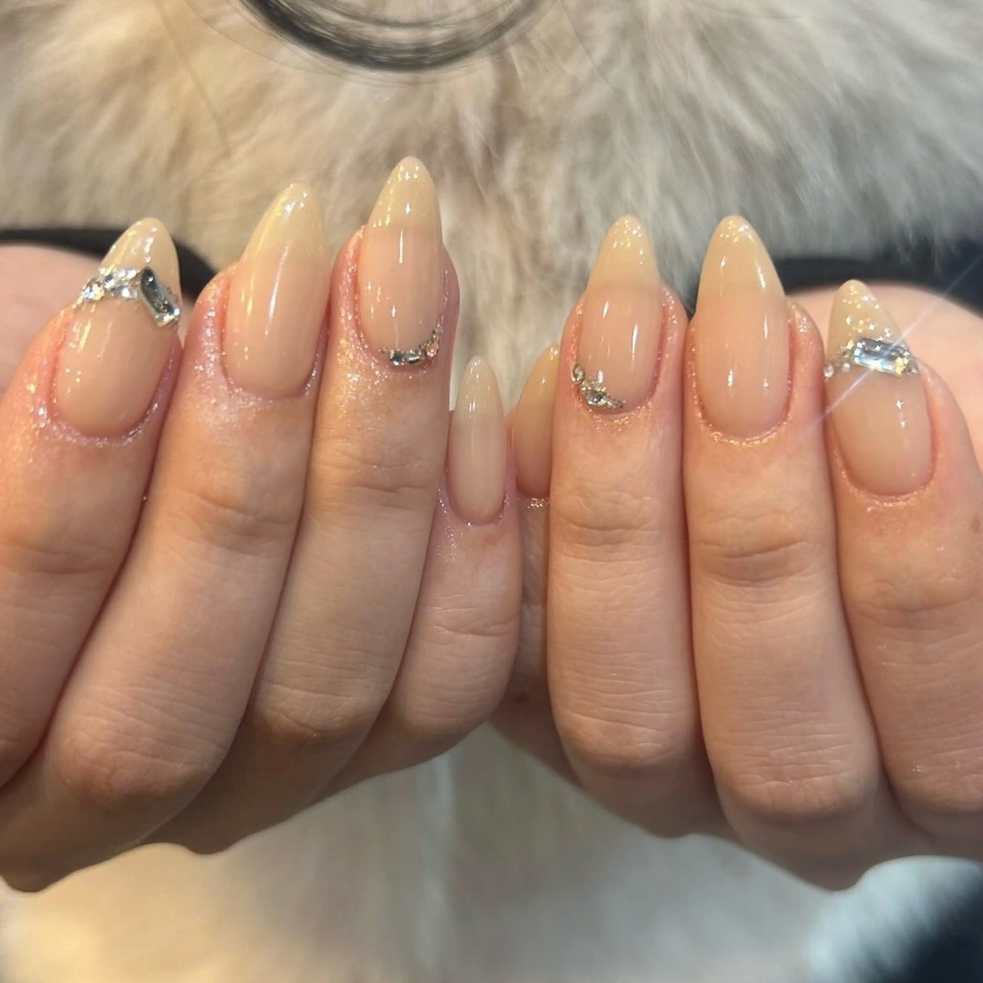 ネイル ハルナ/当日予約 🆗🪩のネイルデザイン