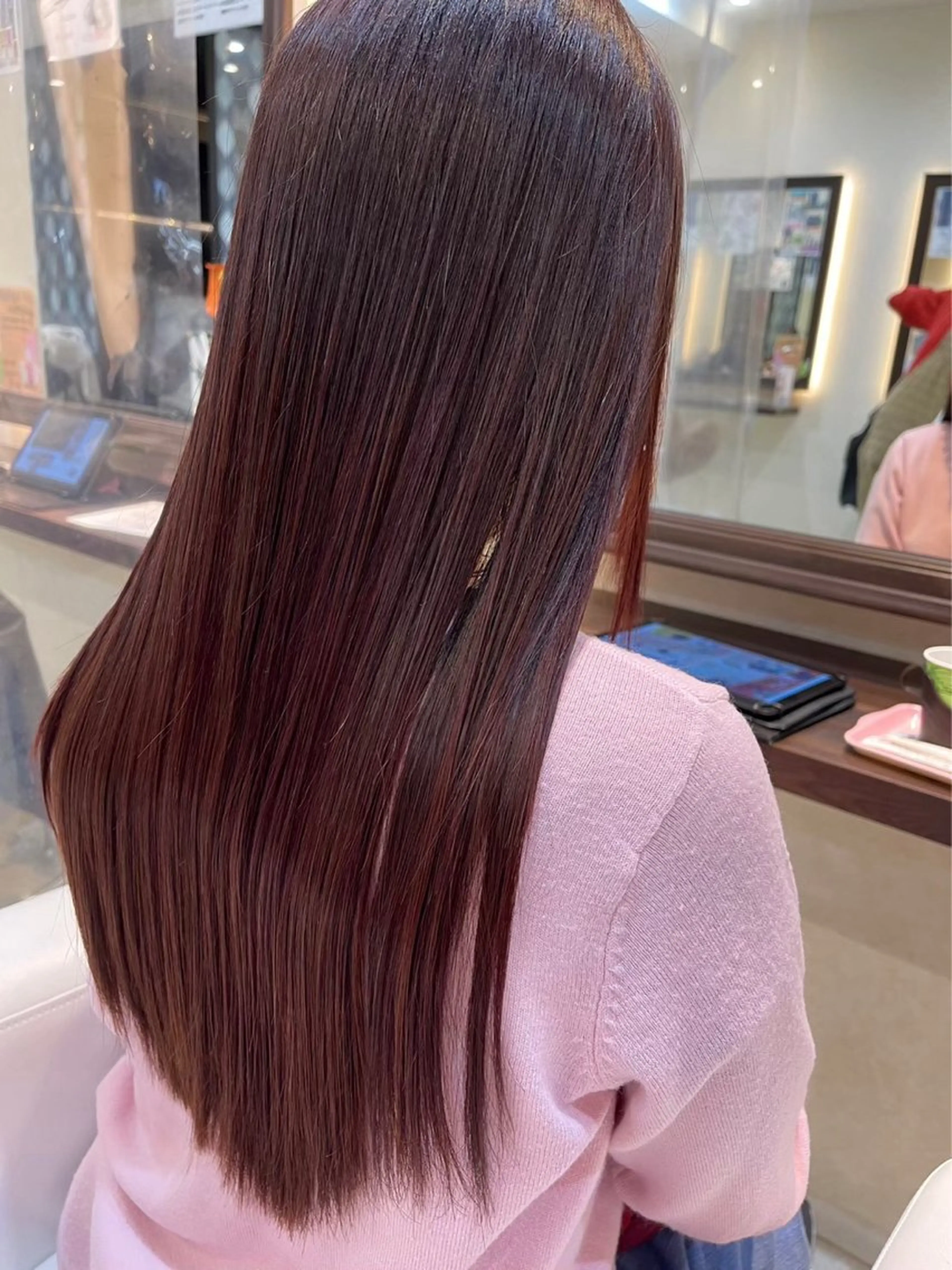 ロング FLOAT RITA所属・FLOAT RITA nanakoのヘアスタイル