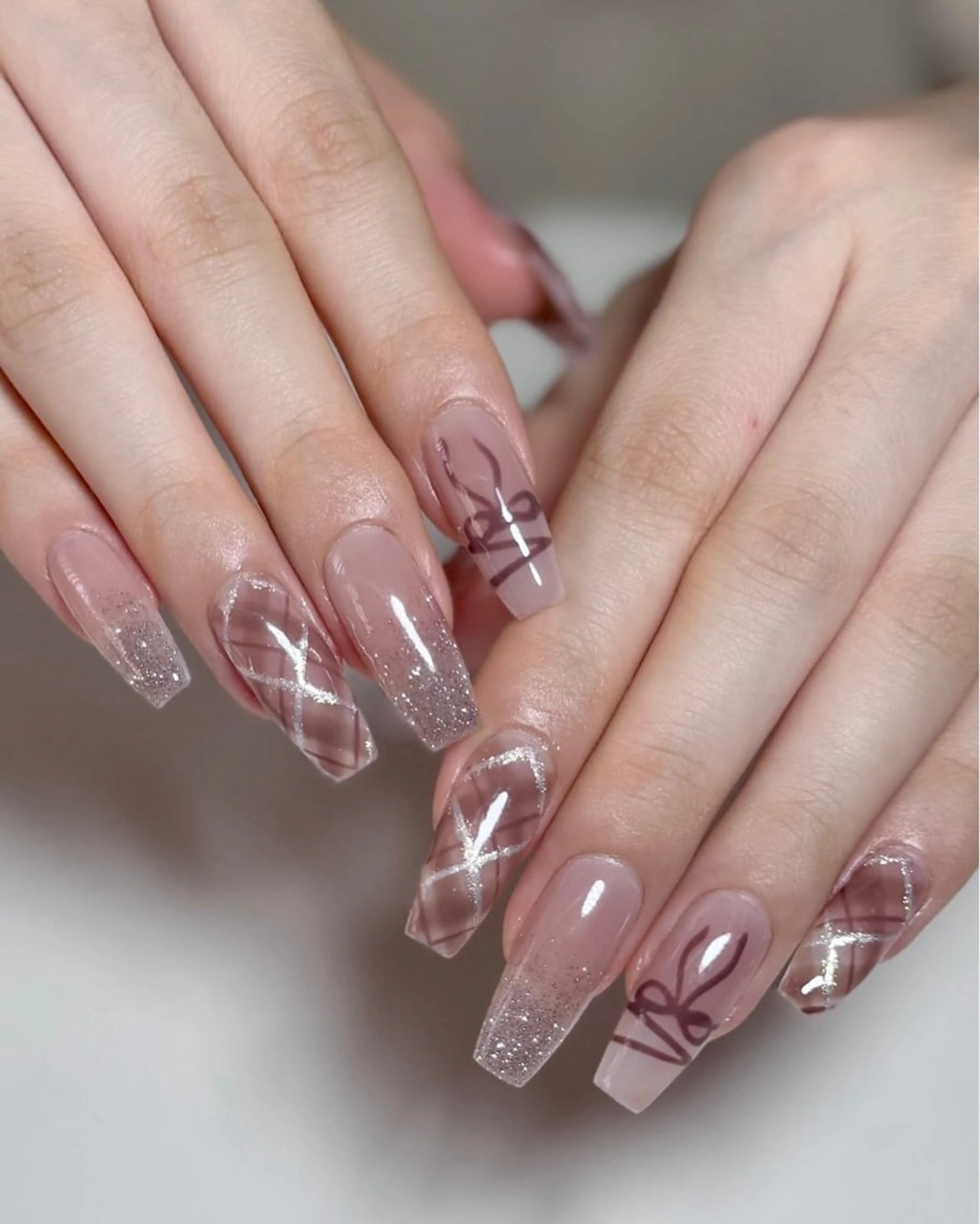 ネイル ハンドネイル ハンドケア Nova Nail Nambaのネイルデザイン