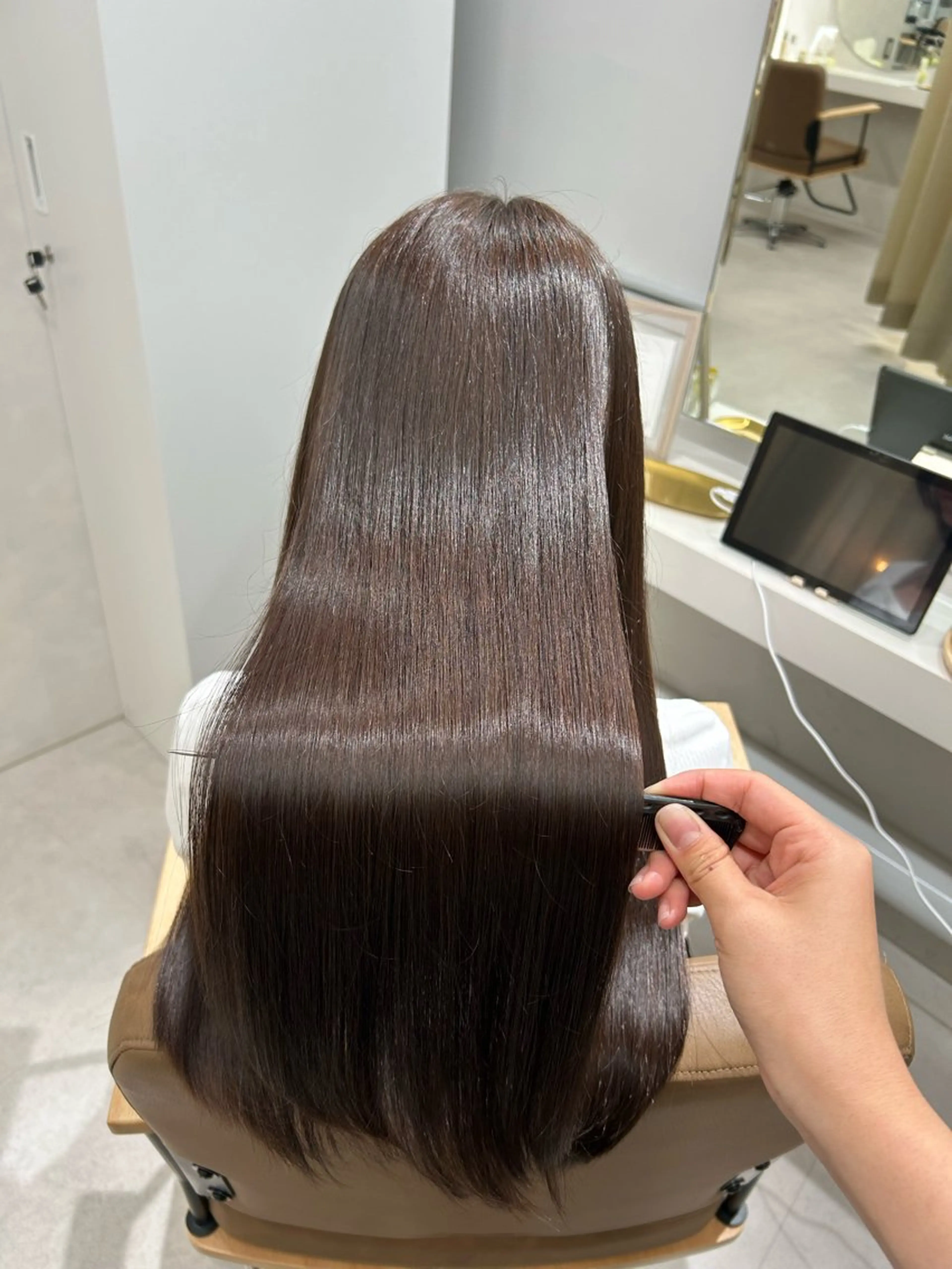 縮毛矯正＋髪質改善トリートメント2回転✨️の写真