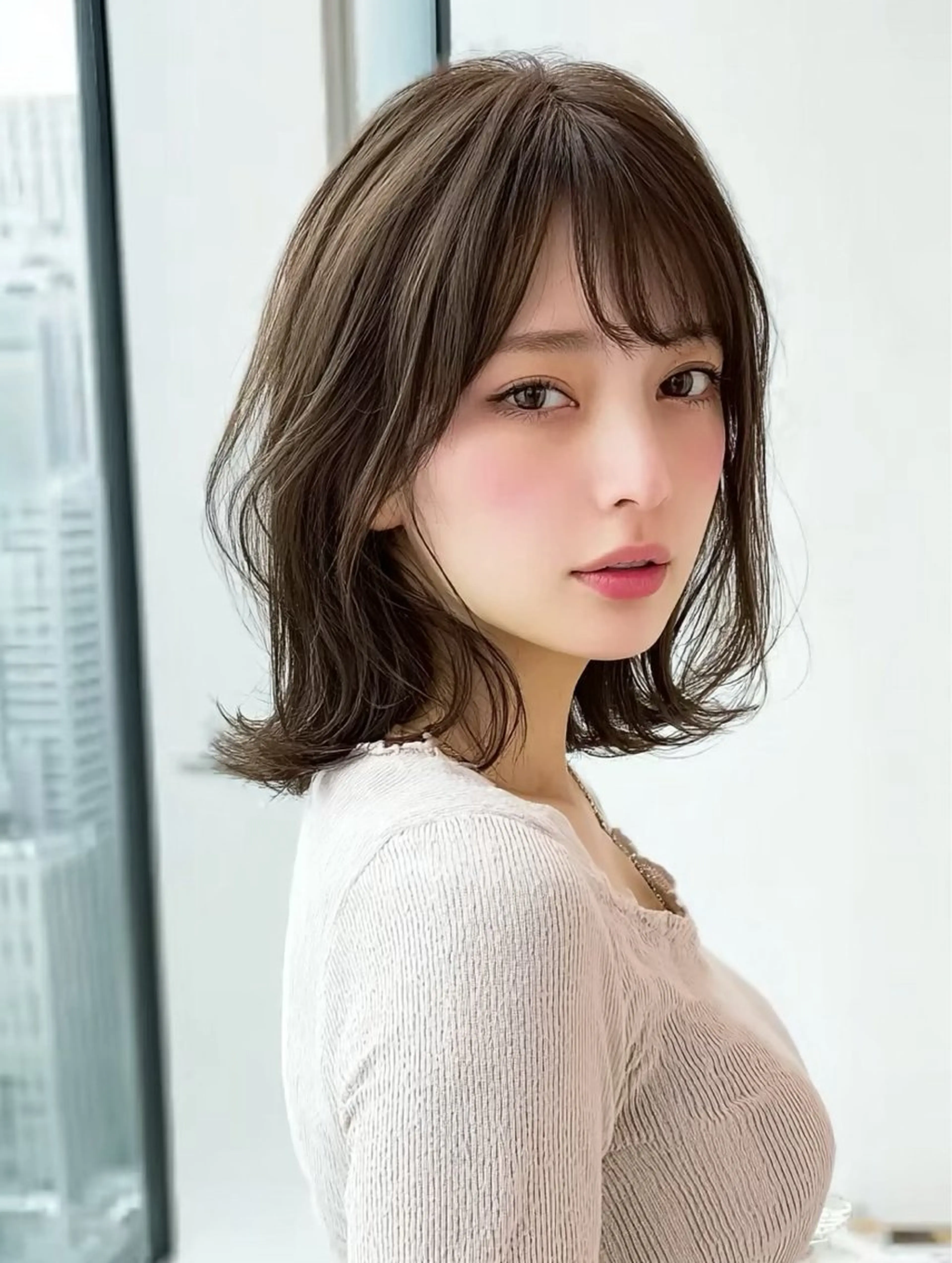セミロング カラー 佐藤 万倫💞⭐️のヘアスタイル