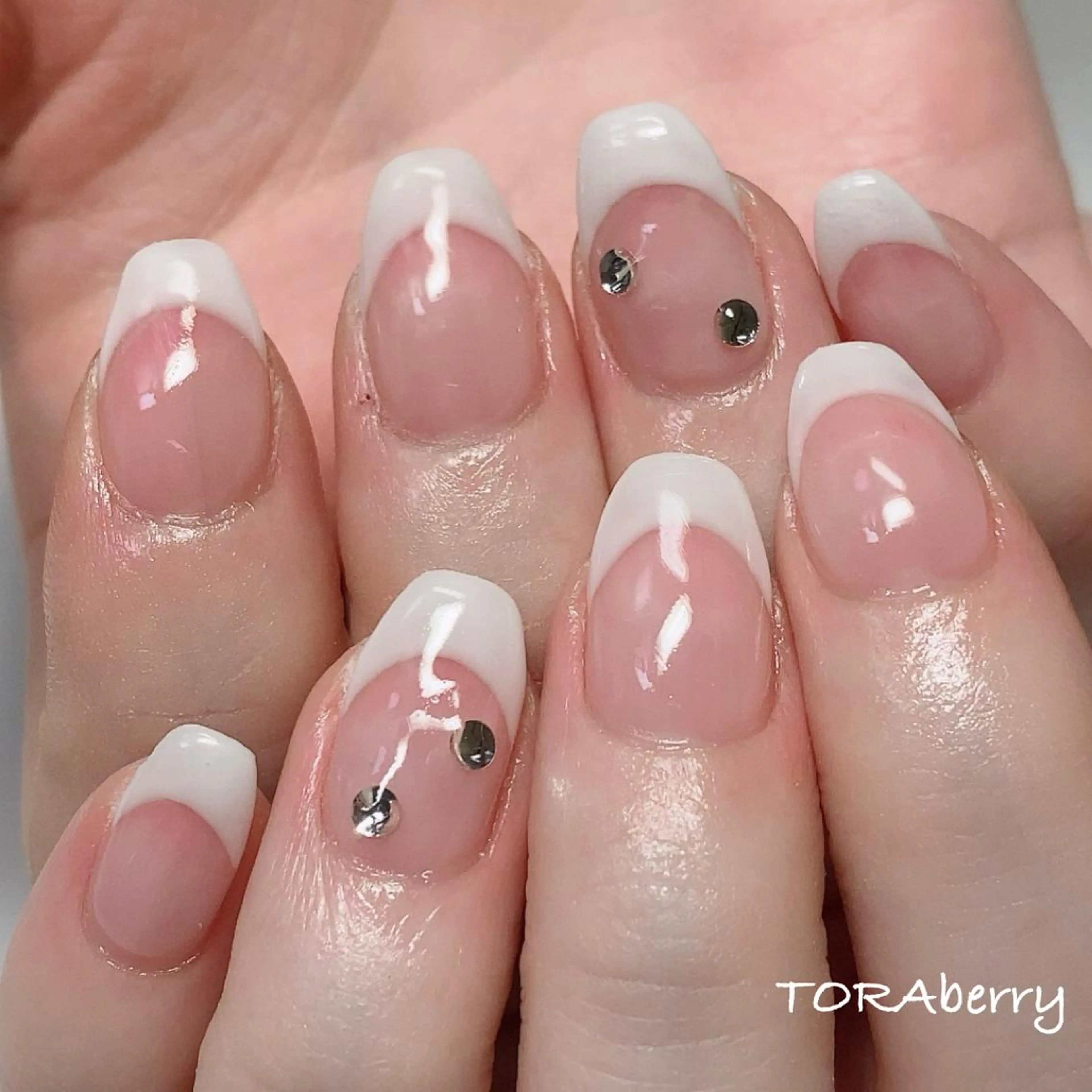 ネイル ハンドネイル ネイリスト なつみのネイルデザイン