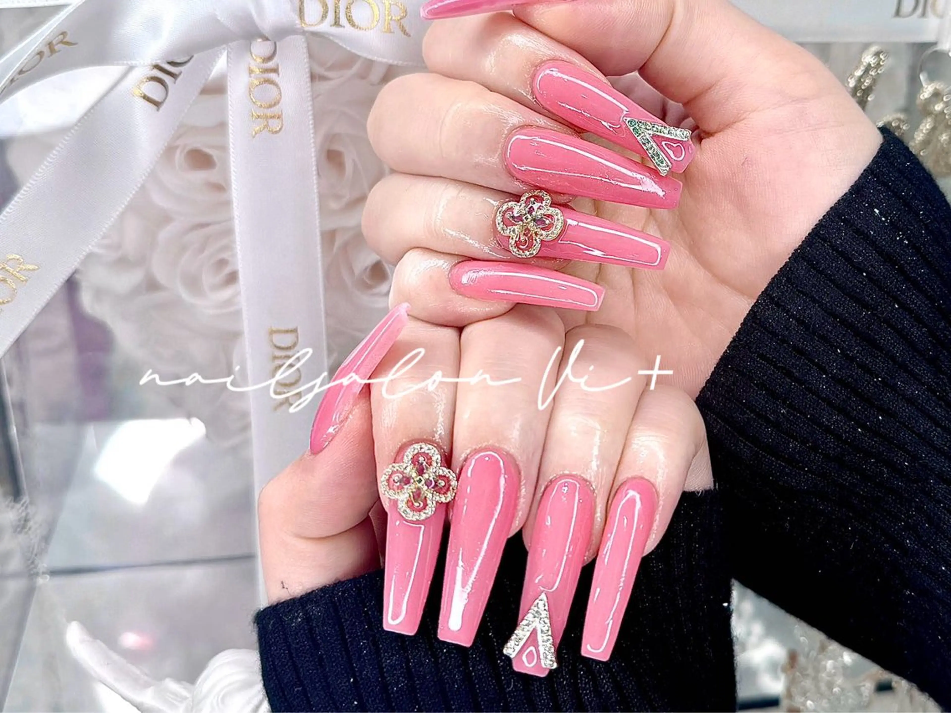 ネイル ハンドネイル ✨Nailsalon Vi+✨のネイルデザイン