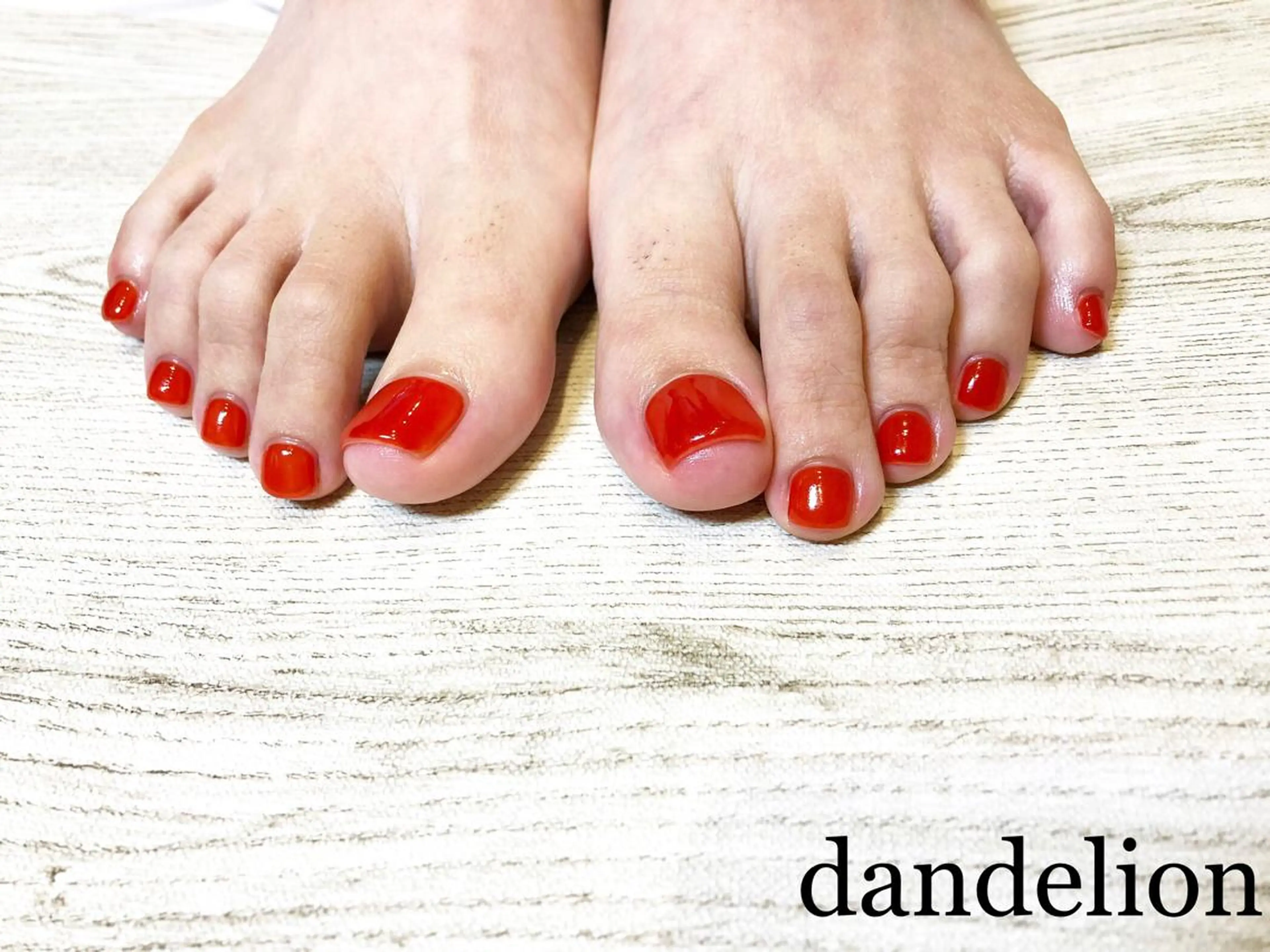 ネイル フットネイル dandelion ダンデライオンのネイルデザイン