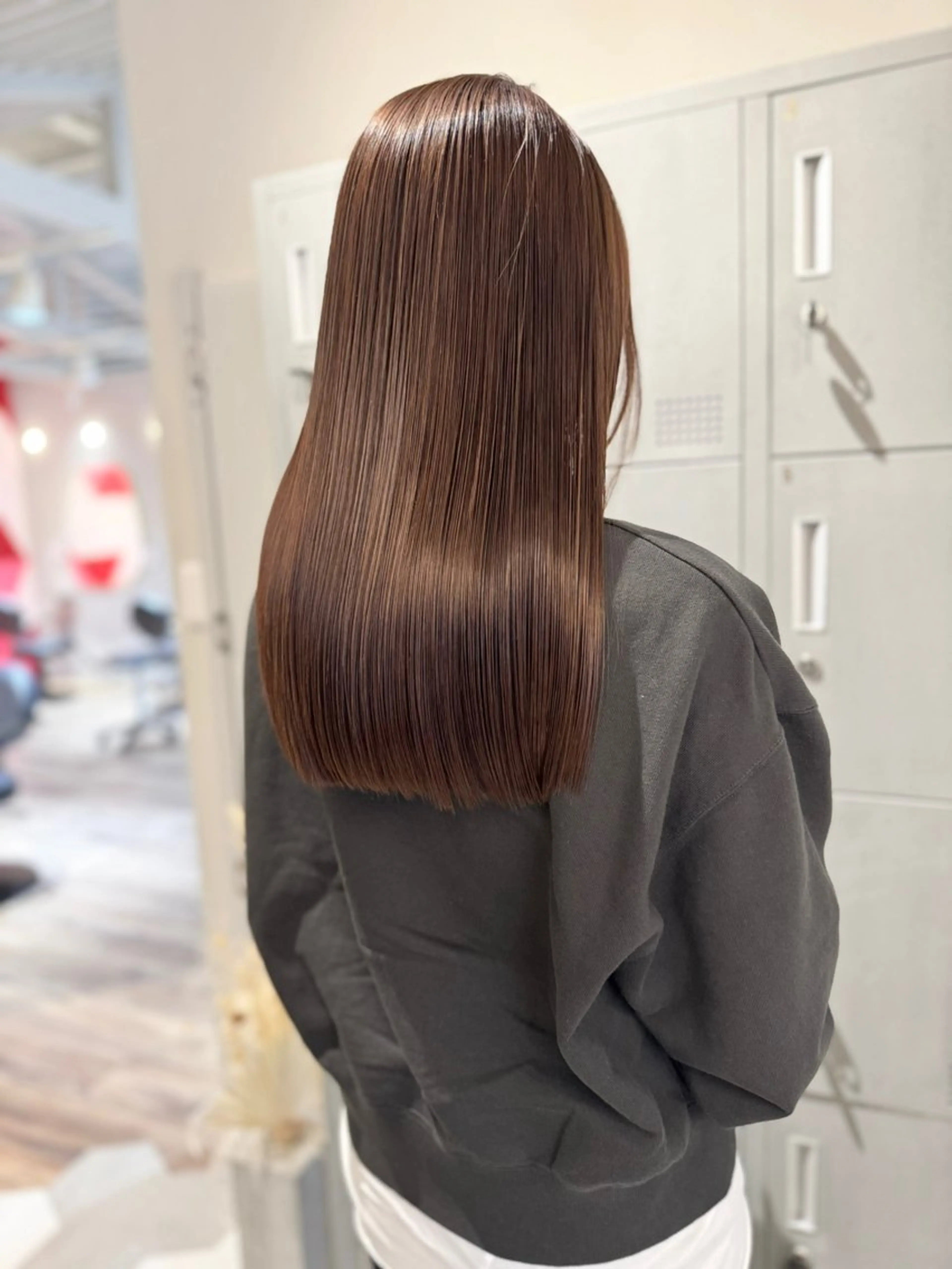 セミロング カット ヘアカラー 【天満1艶髪】潤艶/ 髪質改善🌹釣本竜哉のヘアスタイル