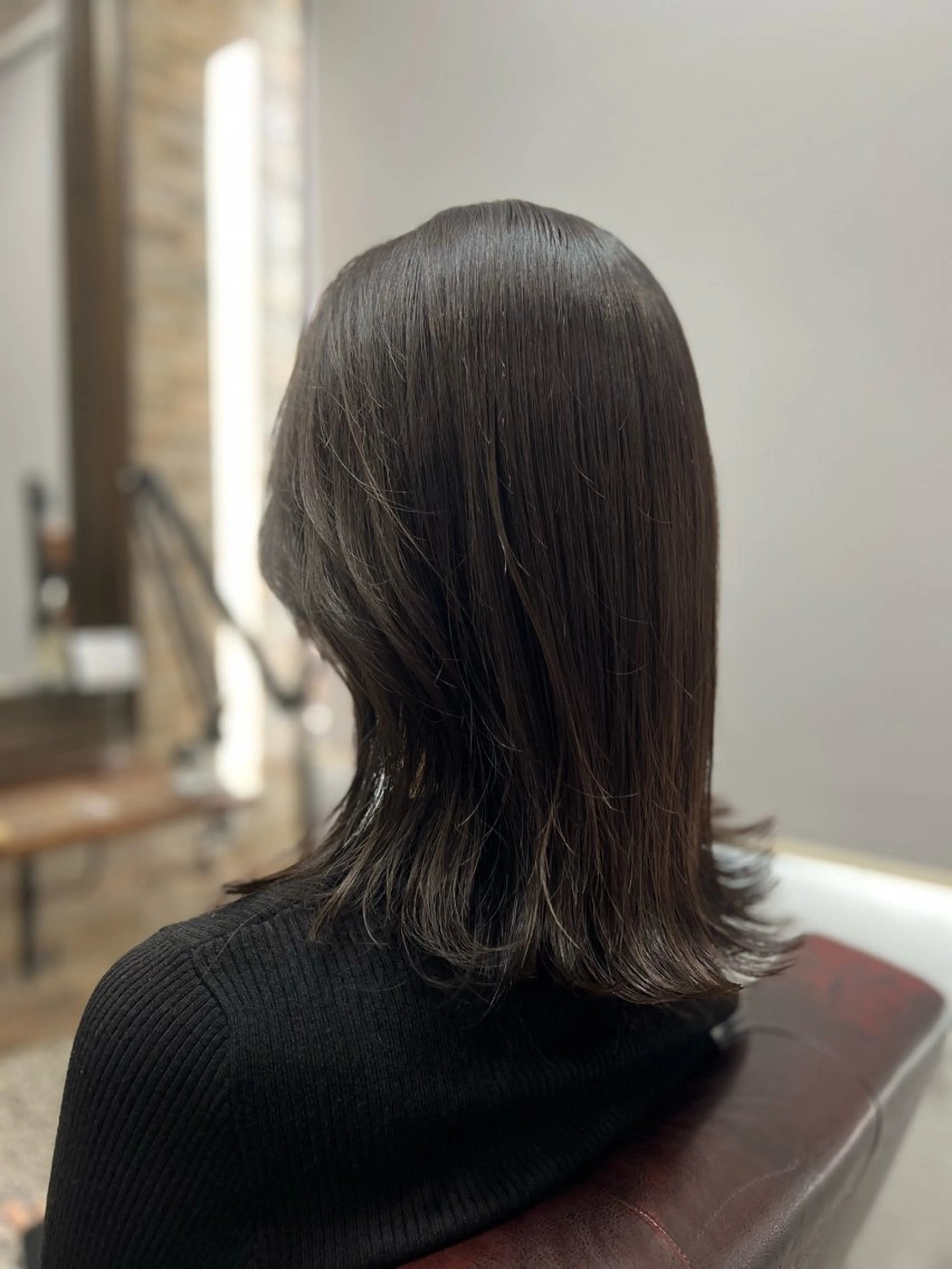 ミディアム カラー アッシュ アッシュグレー アッシュグレージュ グレージュ カット ヘアカラー トリートメント 多賀 順平のヘアスタイル