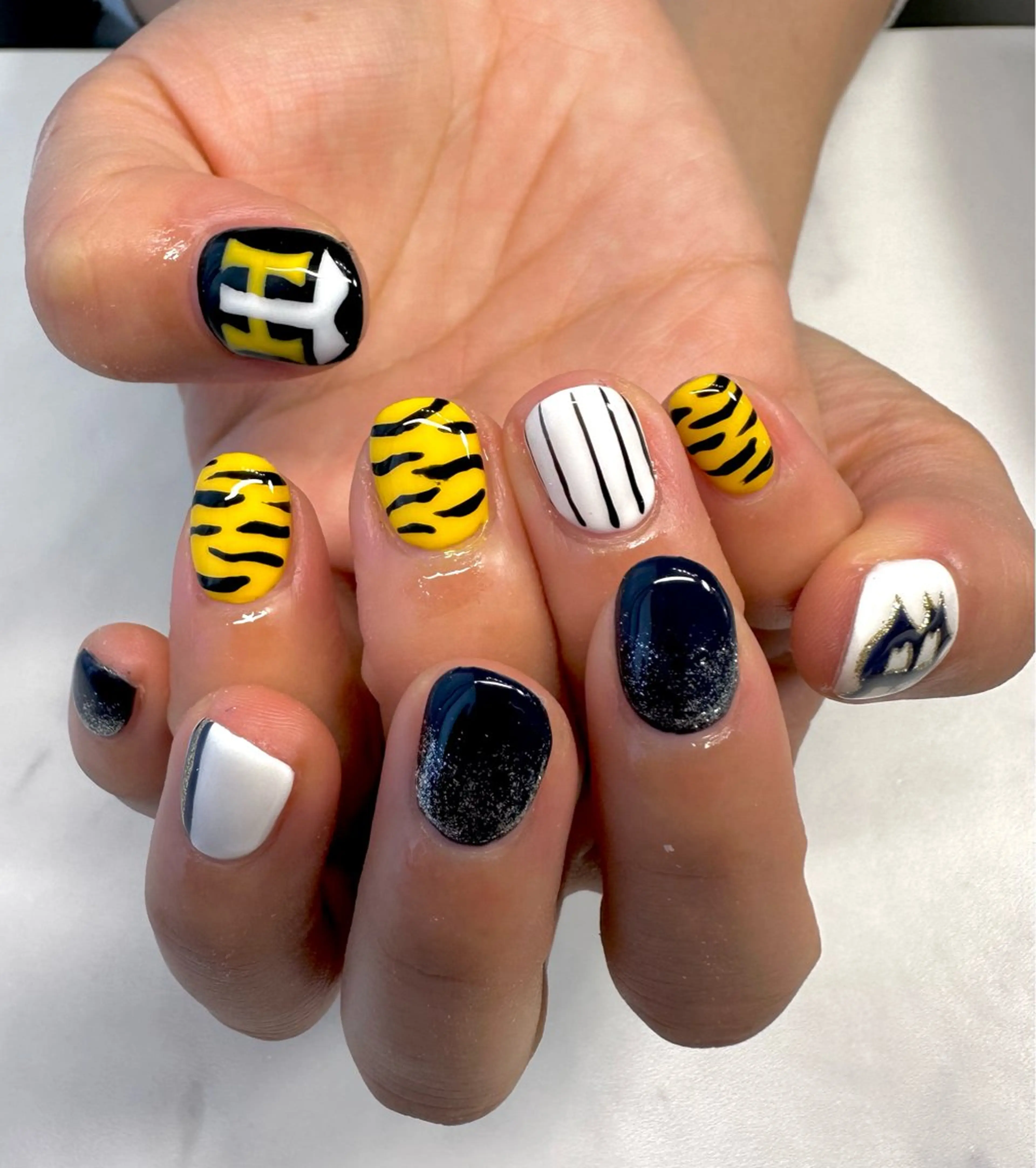 ネイル Nail Salon Three所属・堀江 花奈のネイルデザイン