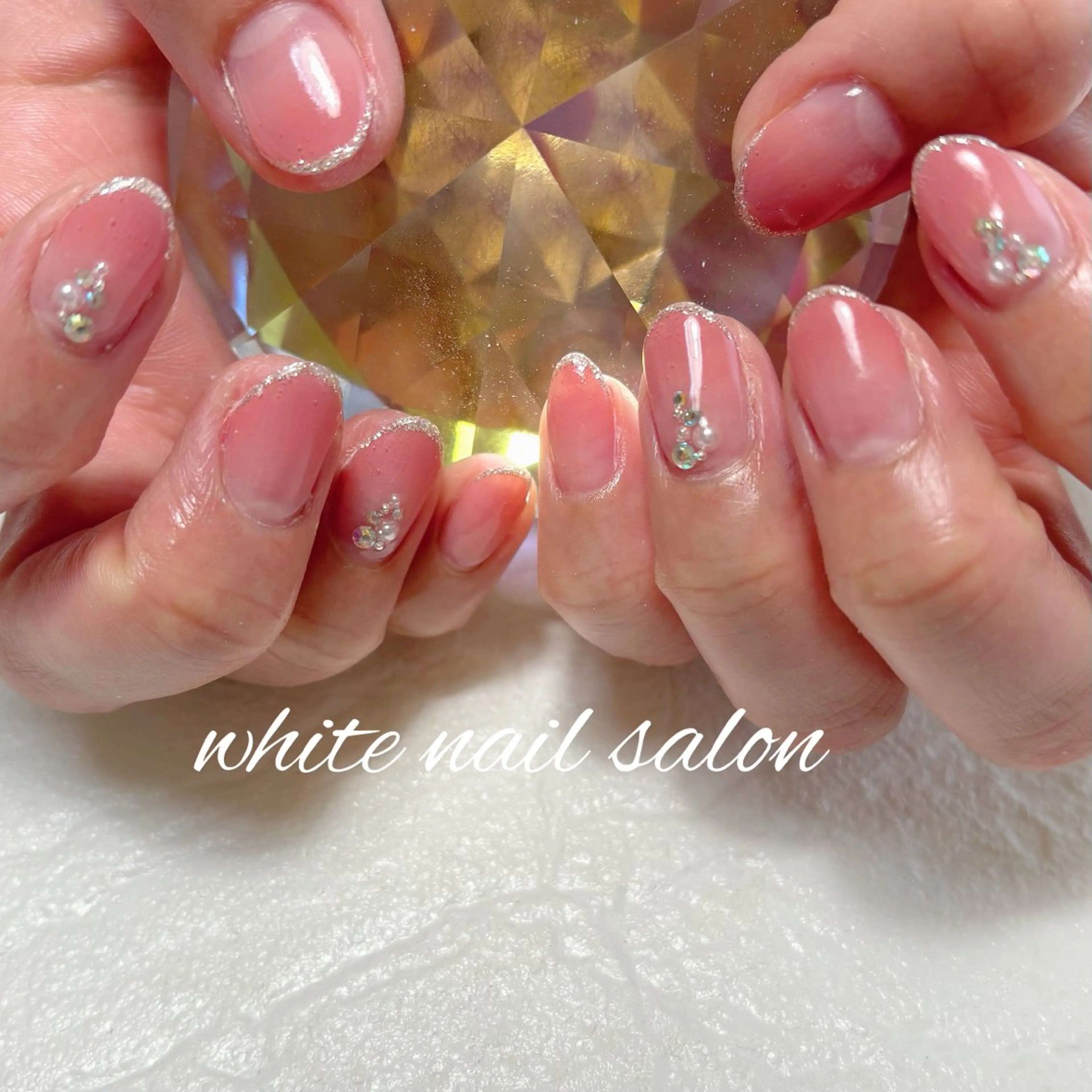 ネイル フットネイル ハンドネイル white nail salonのネイルデザイン
