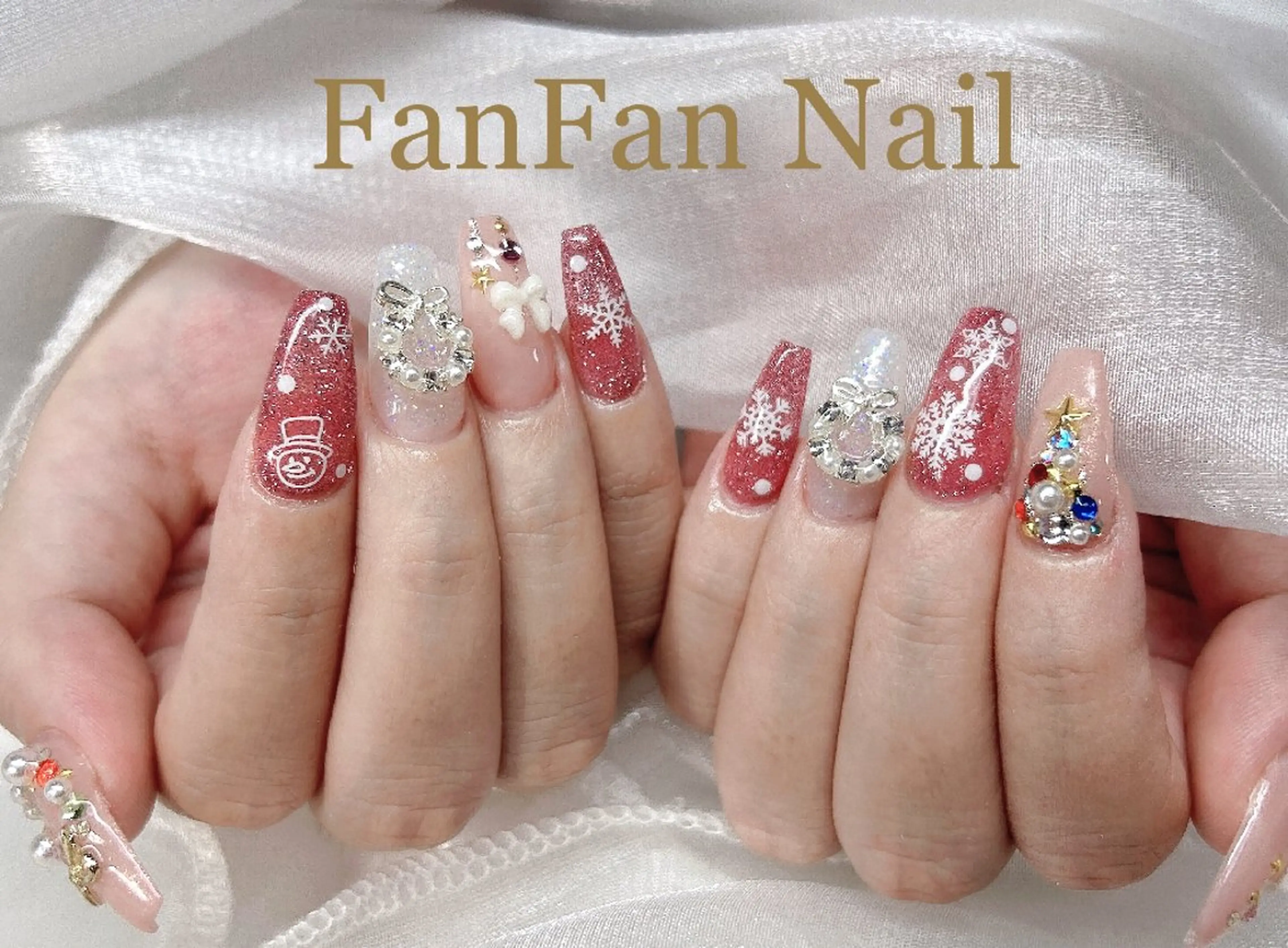 ハンドネイル Fanfan  長さ出し専門のネイルデザイン