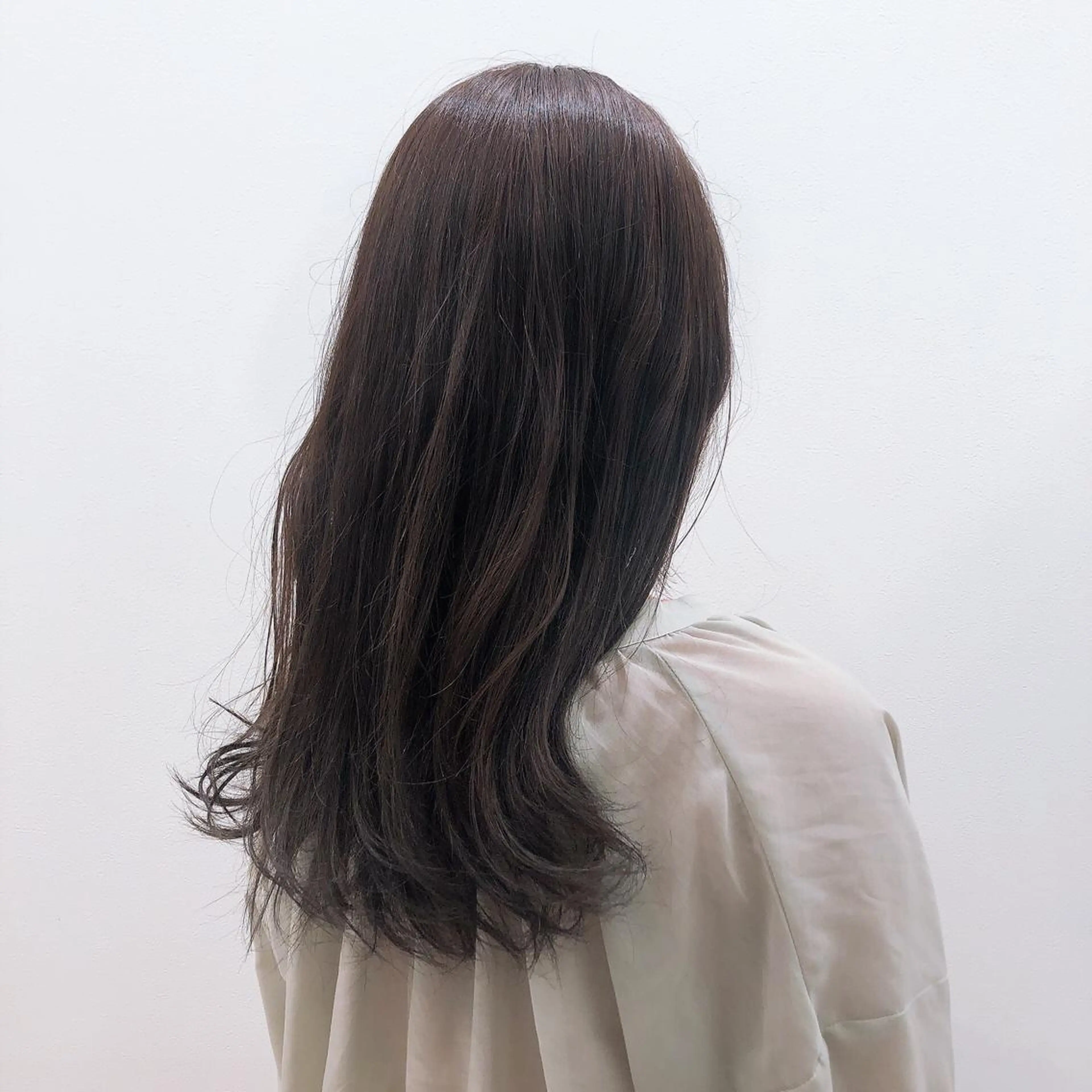 ロング カラー ブラウンカラー ショコラブラウン 透明感カラー Re:start所属・【髪質改善】大川 倖平のヘアスタイル