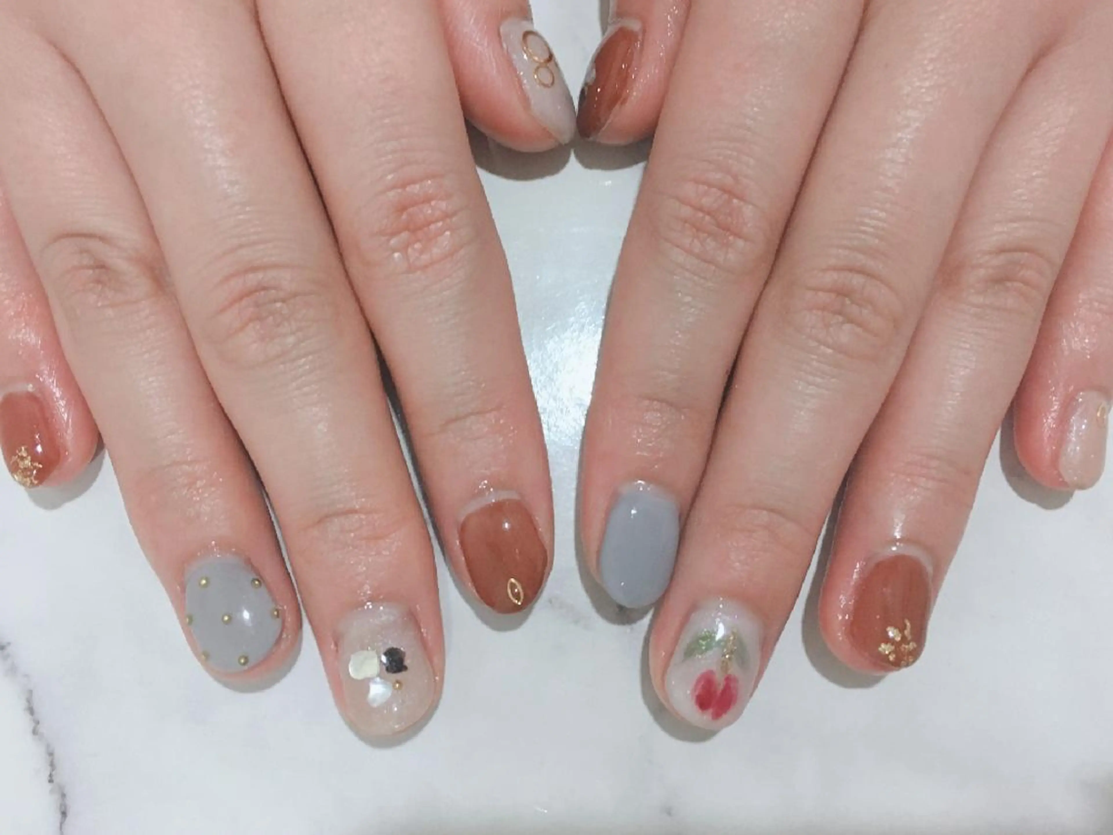 ネイル 長さ出し フラワーネイル フットネイル ジェルネイル グラデーション ネイル＆フラワーサロン〜Ri✦hiro〜鳥栖店所属・HIRATA RIEのネイルデザイン