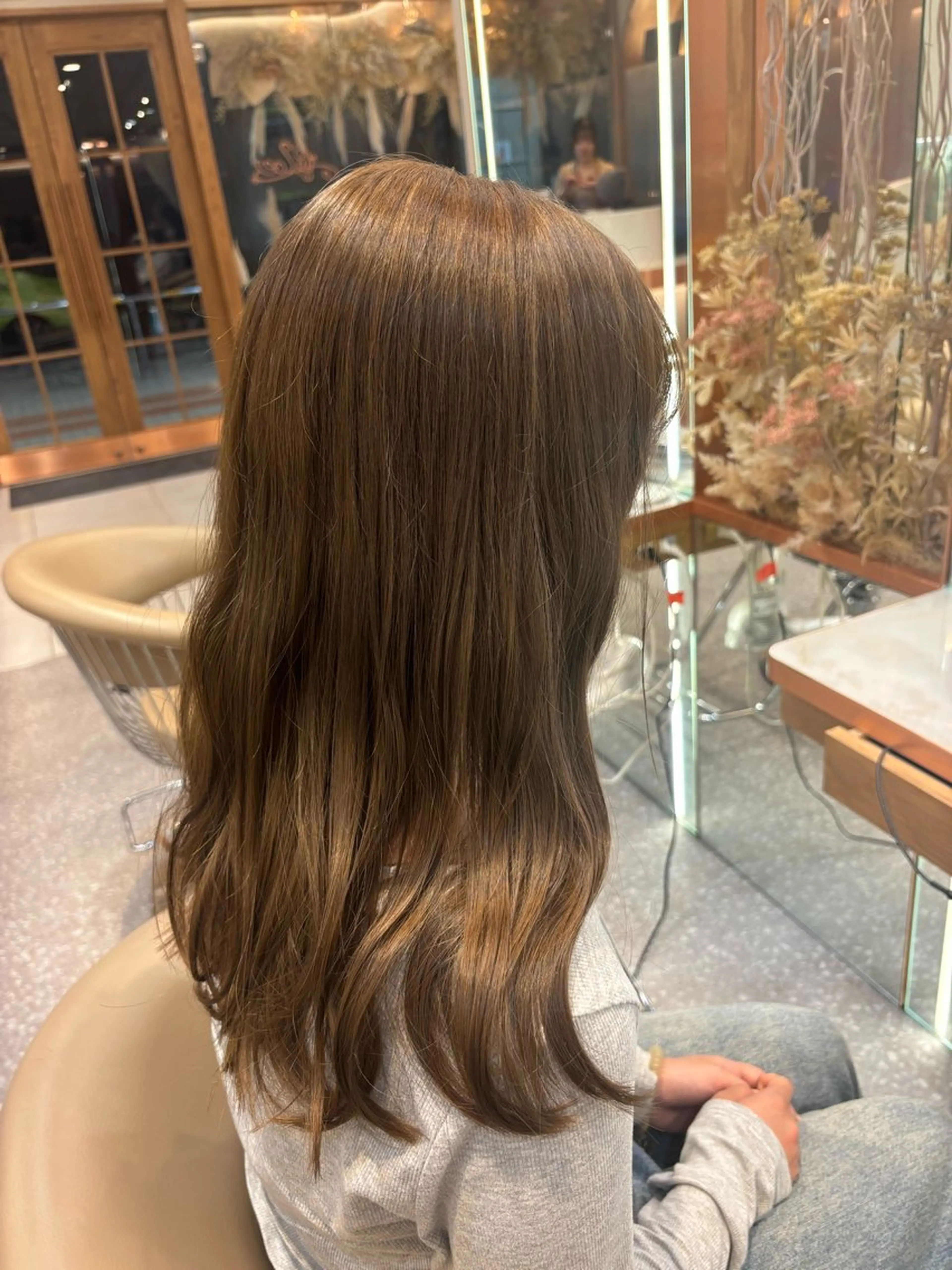 ロング カラー ヘアカラー トリートメント 梅田美容室 山崎海波のヘアスタイル