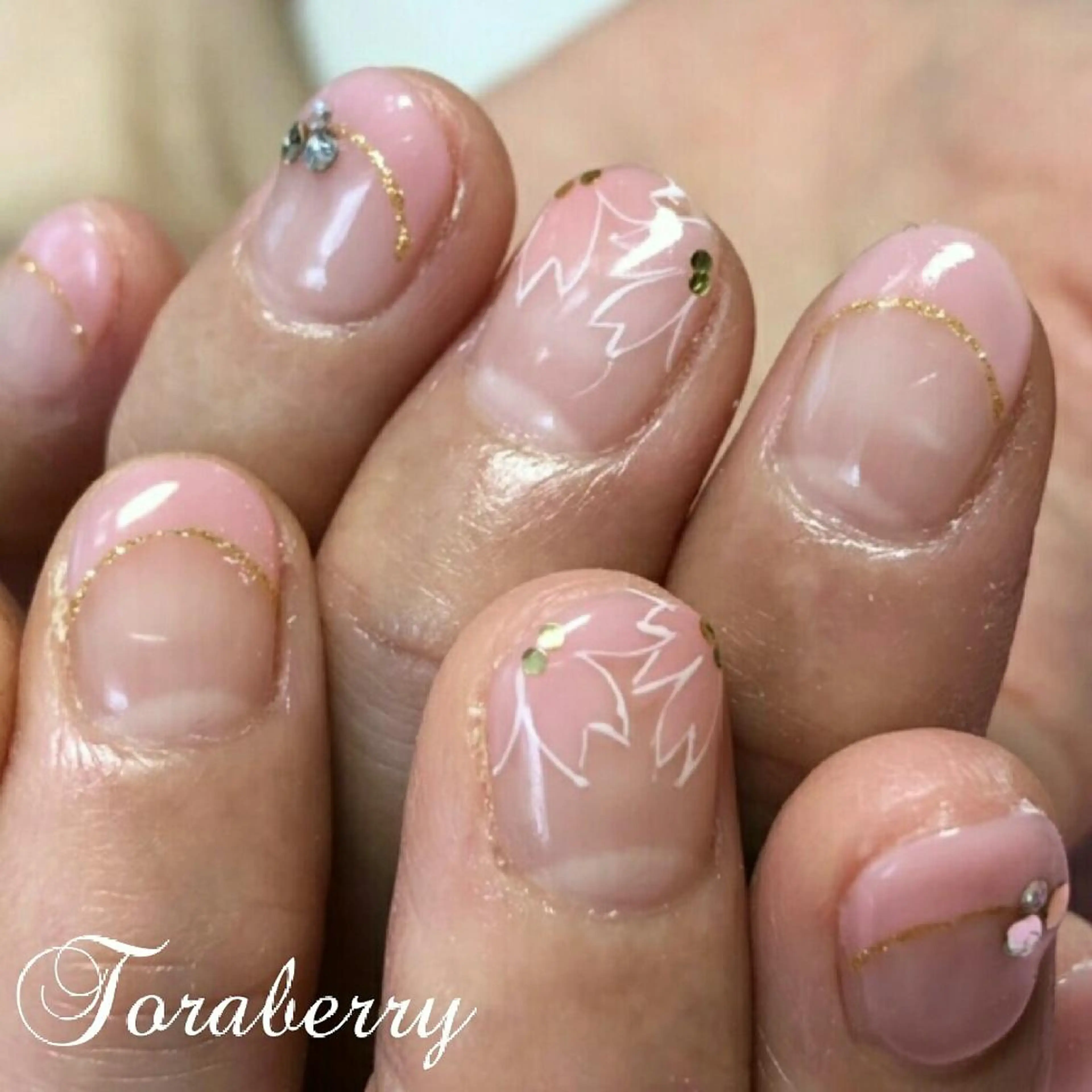 ネイル ネイリスト なつみのネイルデザイン