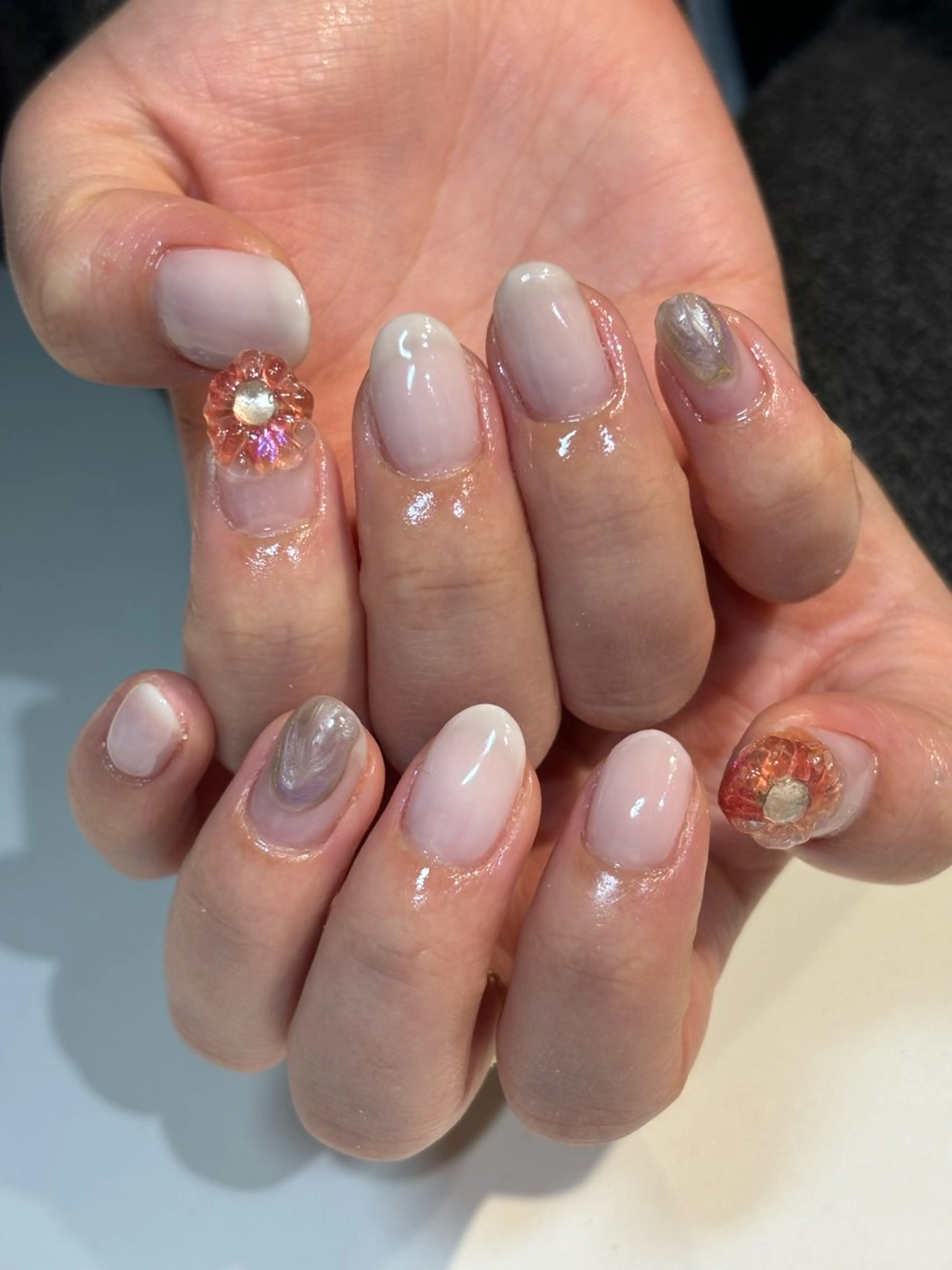 ネイル フットネイル フレンチネイル ジェルネイル グラデーション マグネットネイル ハンドネイル ヘアー.ネイル二刀流 misa🫧のヘアスタイル