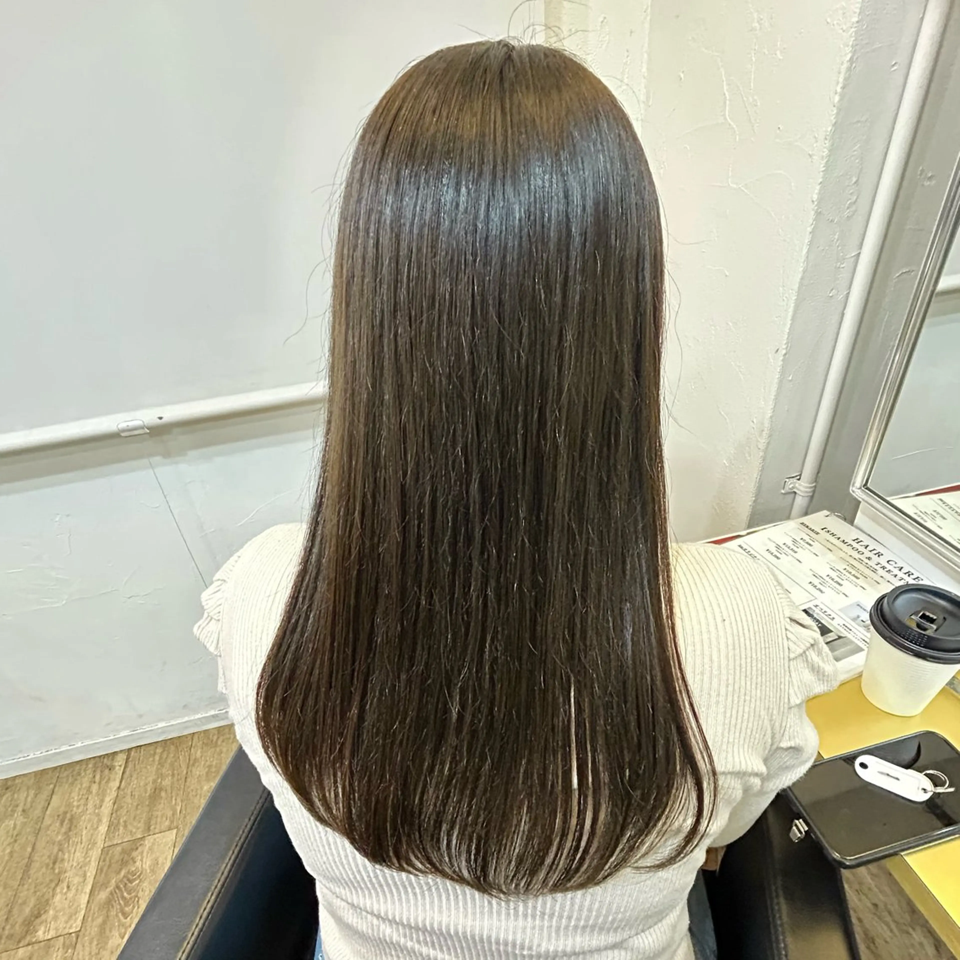 ロング カラー ベージュカラー ブリーチ ブラウンカラー 透明感カラー グレージュ ヘアカラー ブリーチなしベージュ /ヘアセット/ミユのヘアスタイル