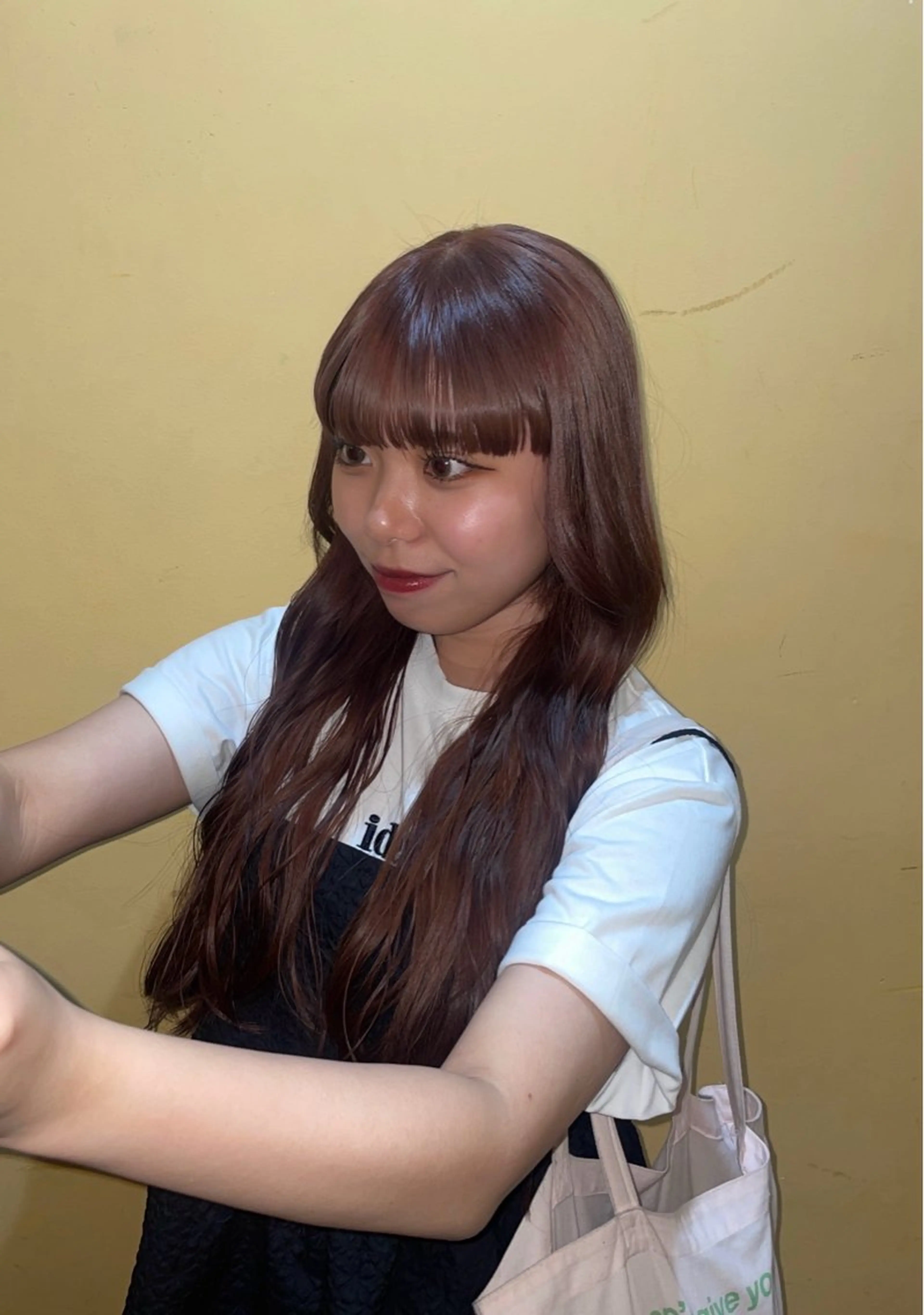 ロング ヘアカラー 大谷 羽音のヘアスタイル