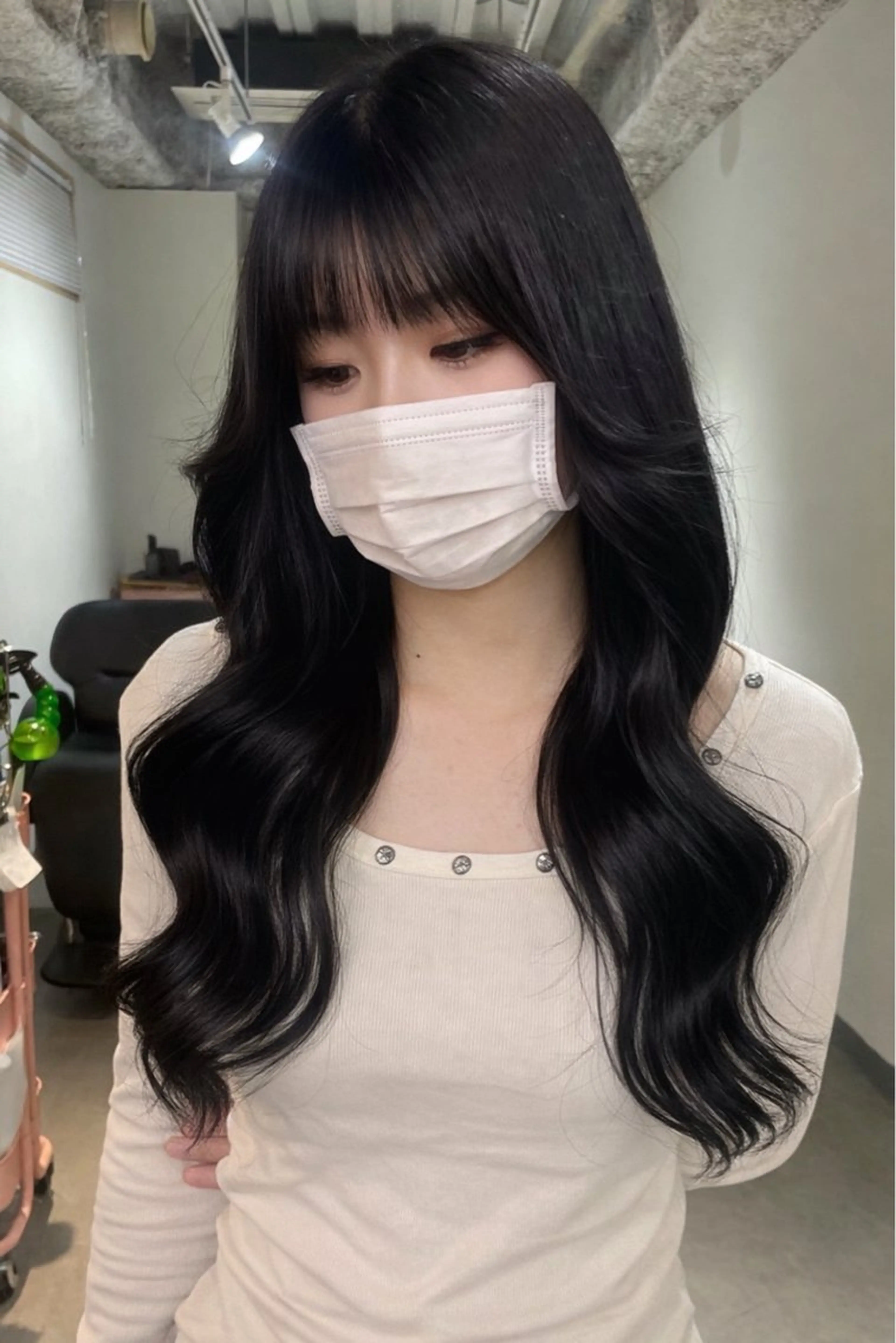 one color 🤍🪽の写真