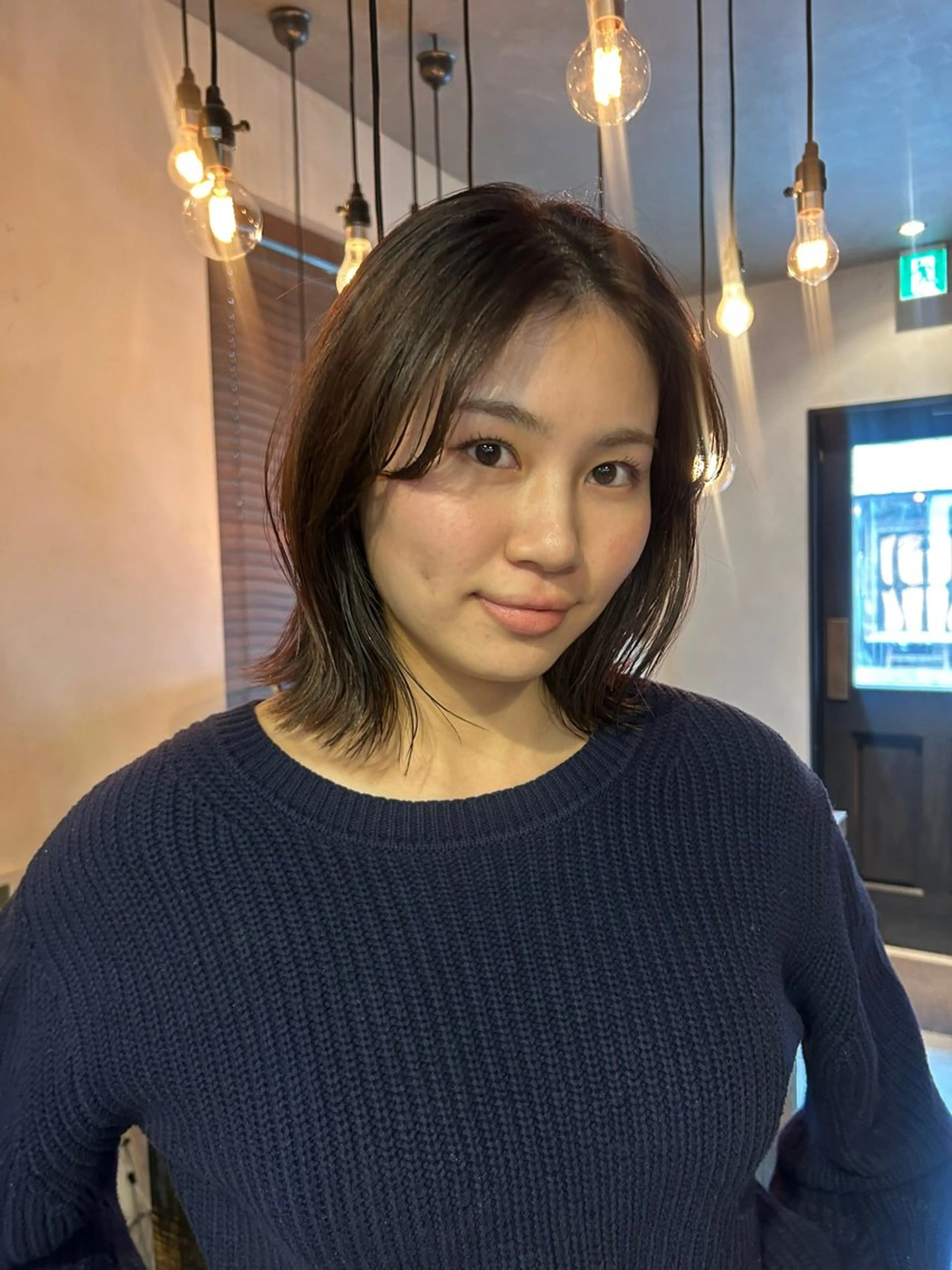 ミディアム カラー パーマ カット ヘアカラー レイヤー/透明感/ ブリーチなし/わかなのヘアスタイル