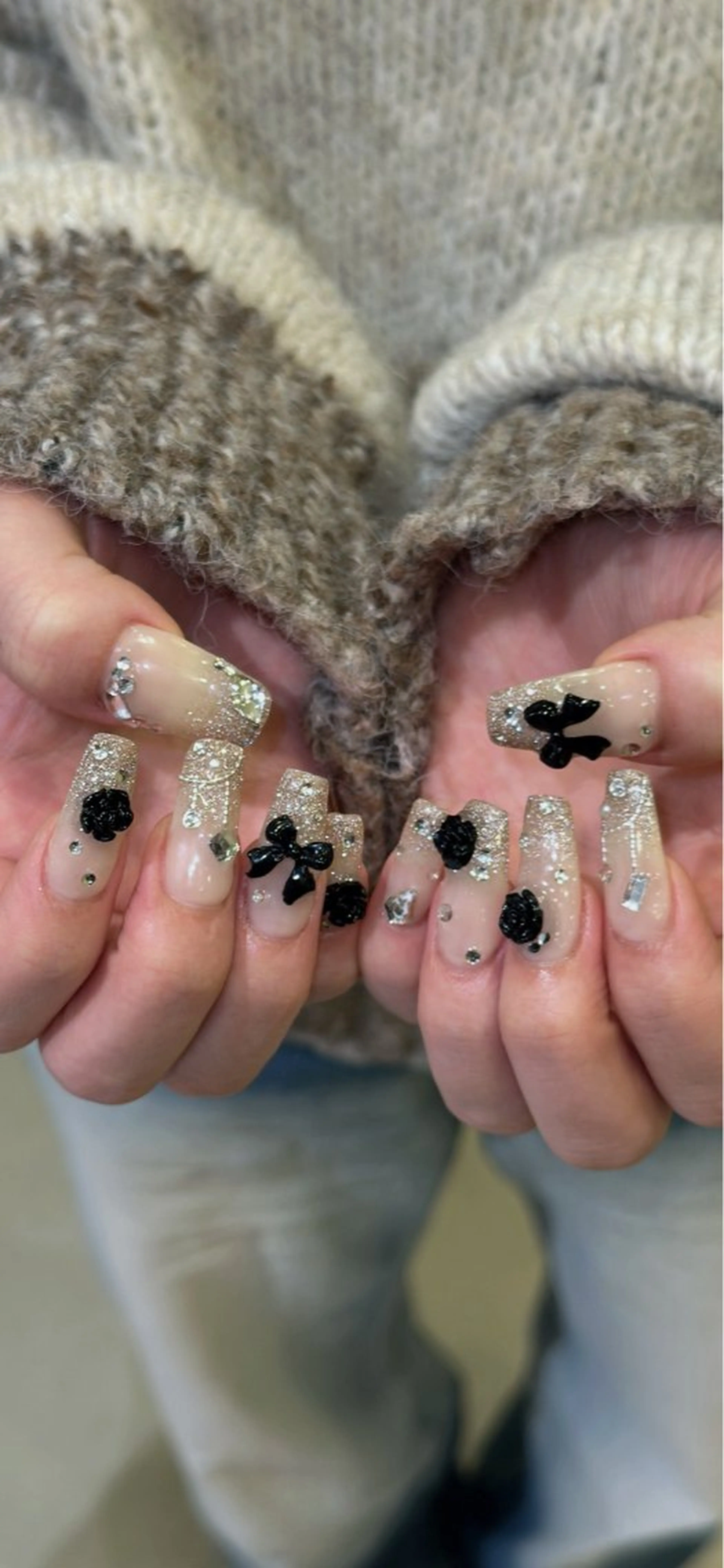 ネイル ハンドネイル 👽個性派ネイル🎀 komachiのヘアスタイル