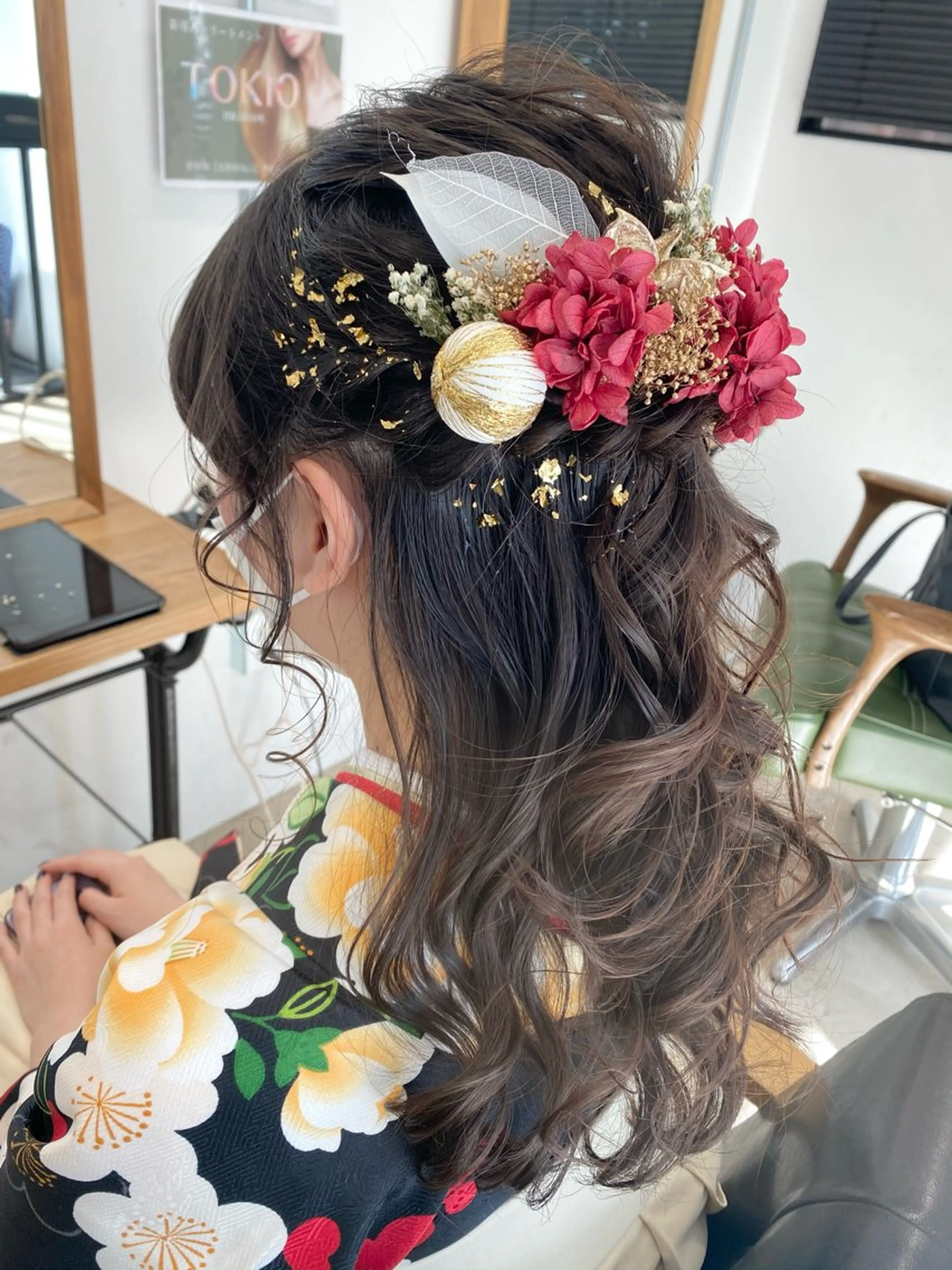 ヘアアレンジ 卒業式のヘアスタイル 艶髪🌟髪質改善✨ Zinaヤマダ チサのヘアスタイル