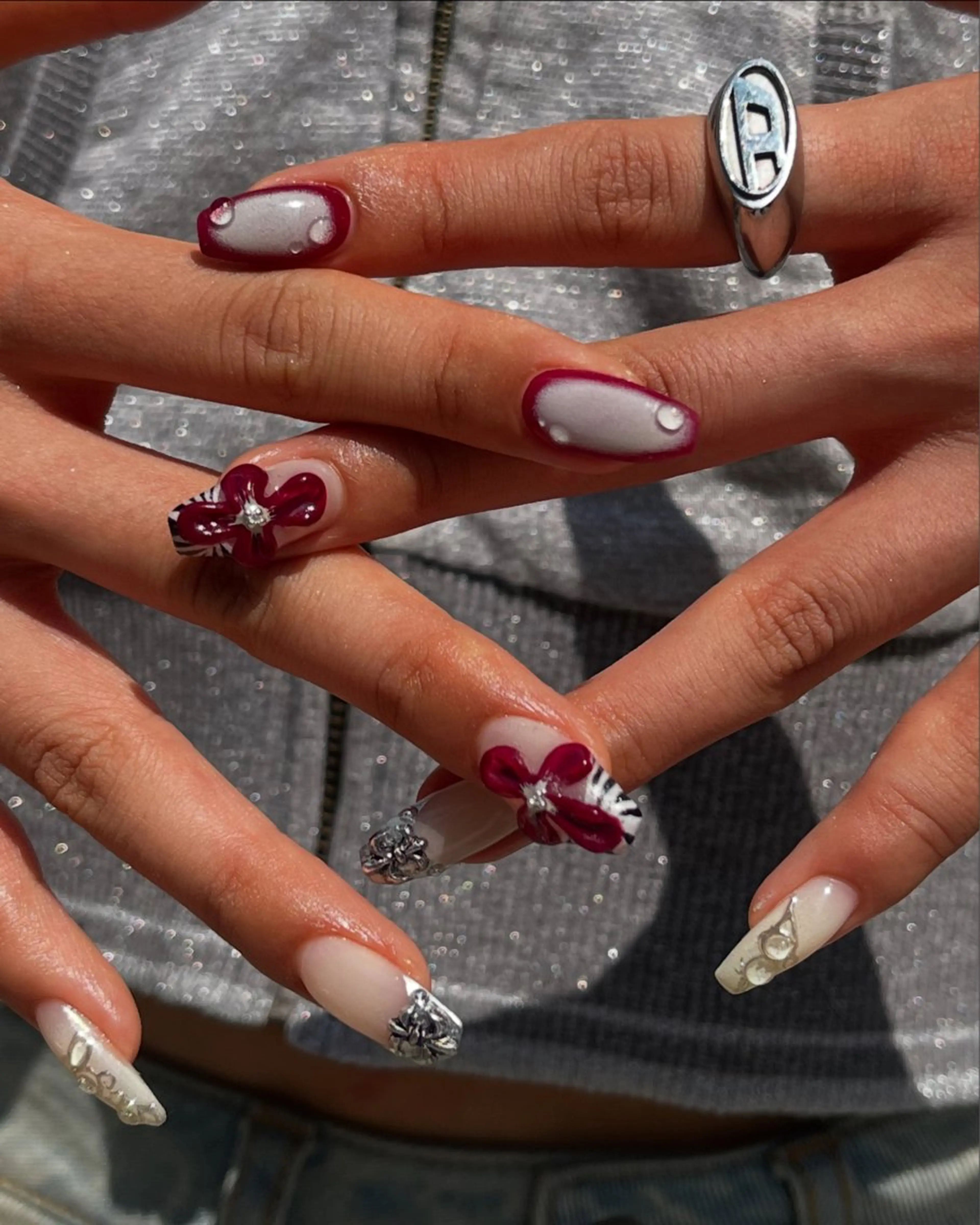 ネイル 文 /個性派ネイルのネイルデザイン