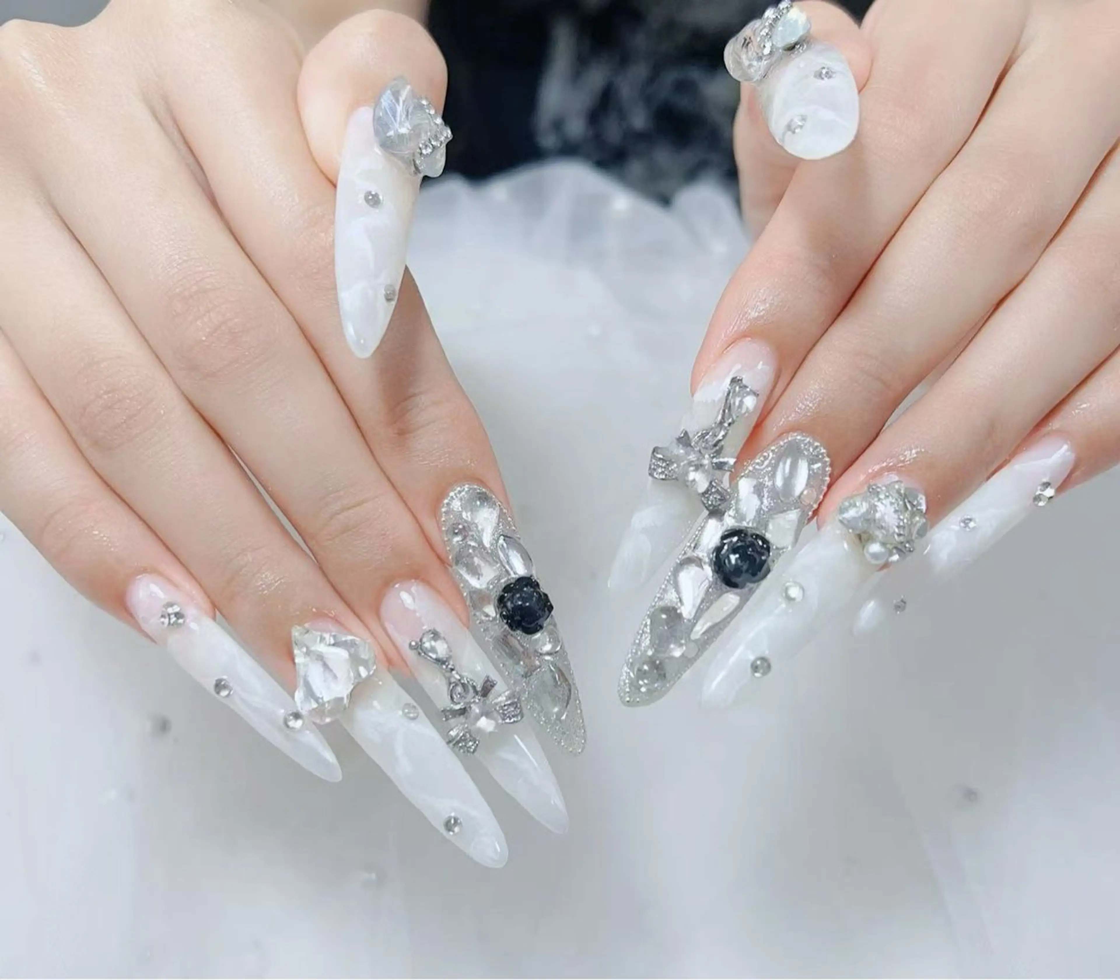 ネイル アートネイル チークネイル 長さ出し フラワーネイル フットネイル YK 美学院のネイルデザイン