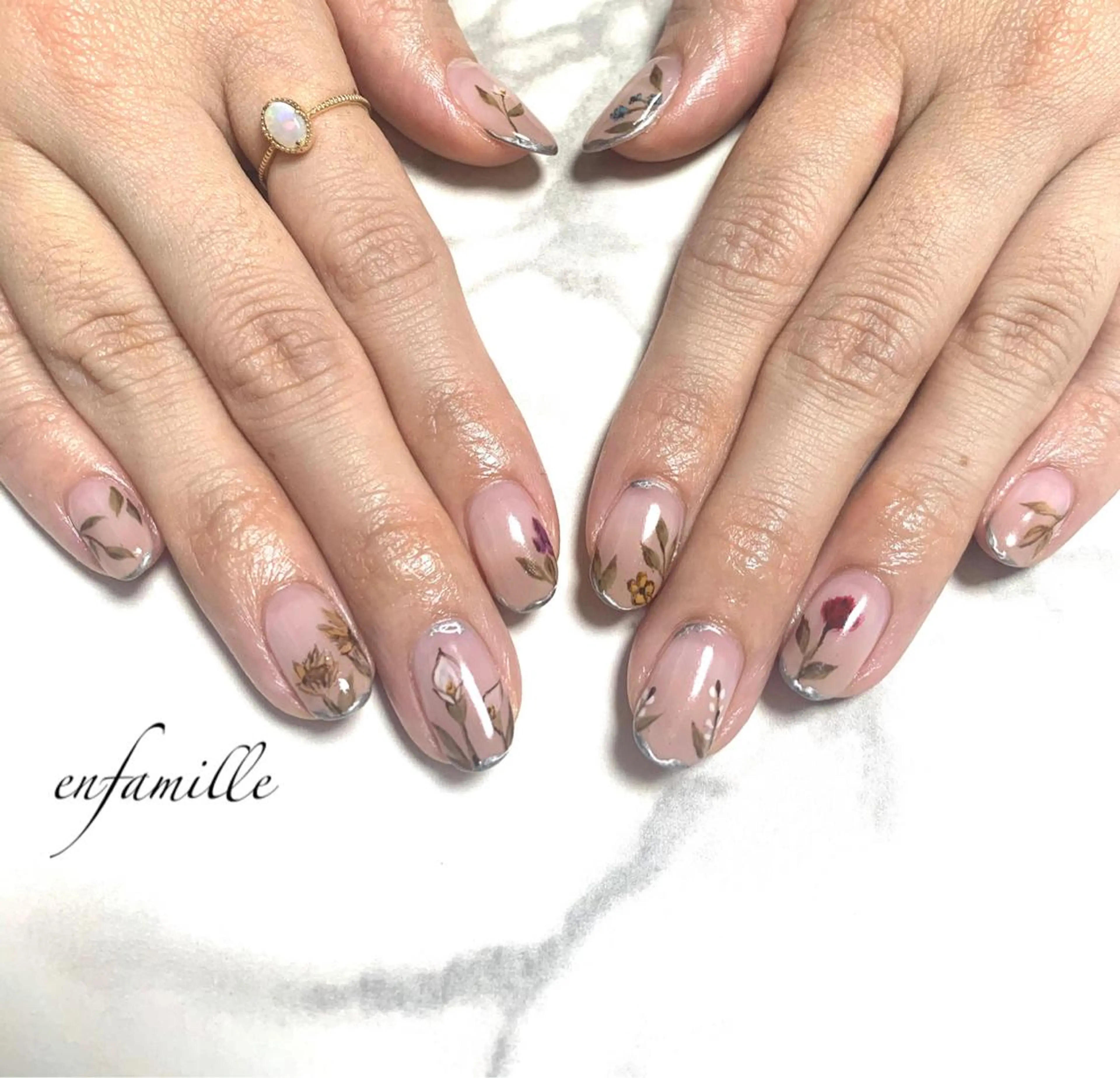 ネイル ハンドネイル nail salon en familleのネイルデザイン