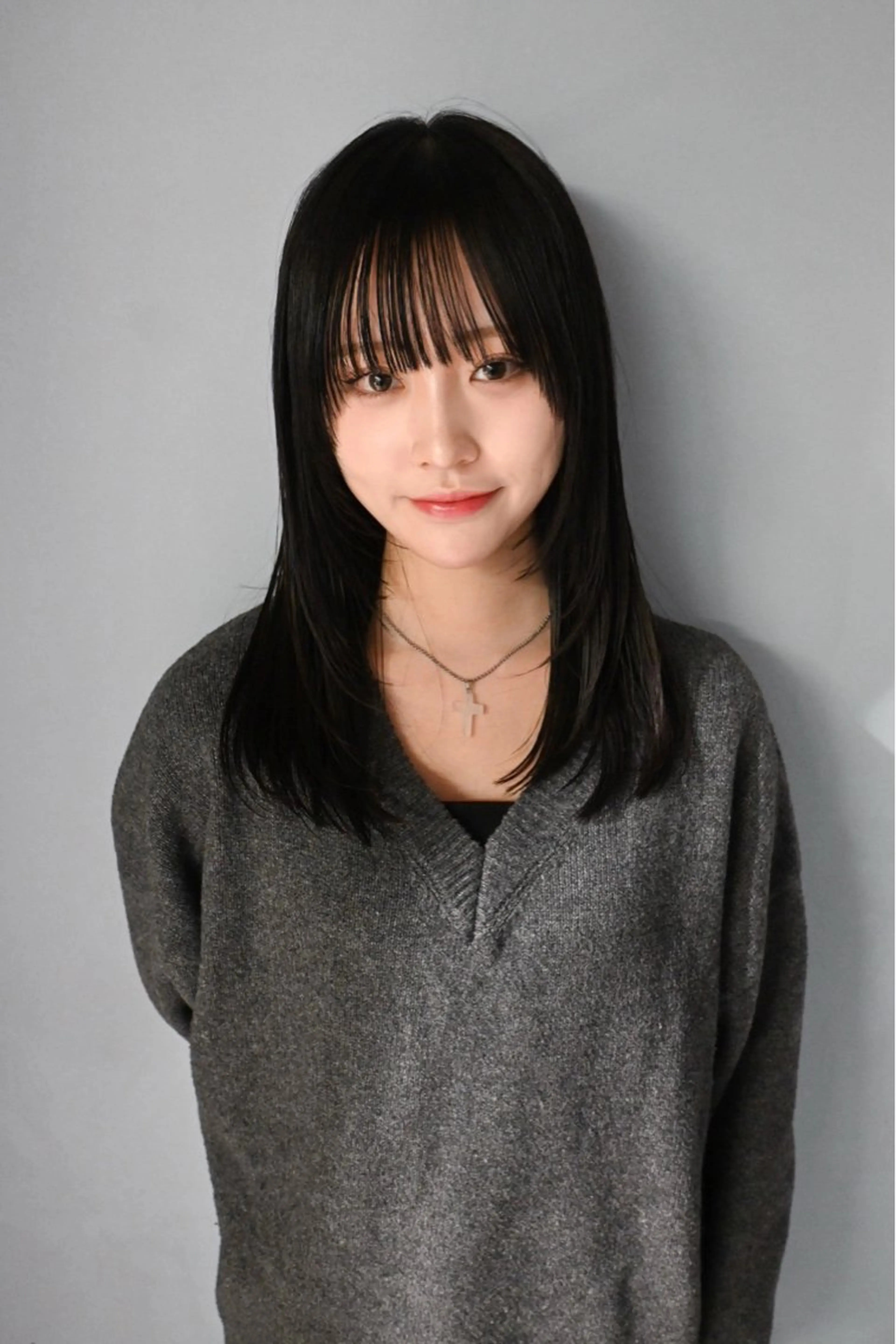 セミロング レイヤーカット 山口生真 ✂︎小顔矯正カットのヘアスタイル