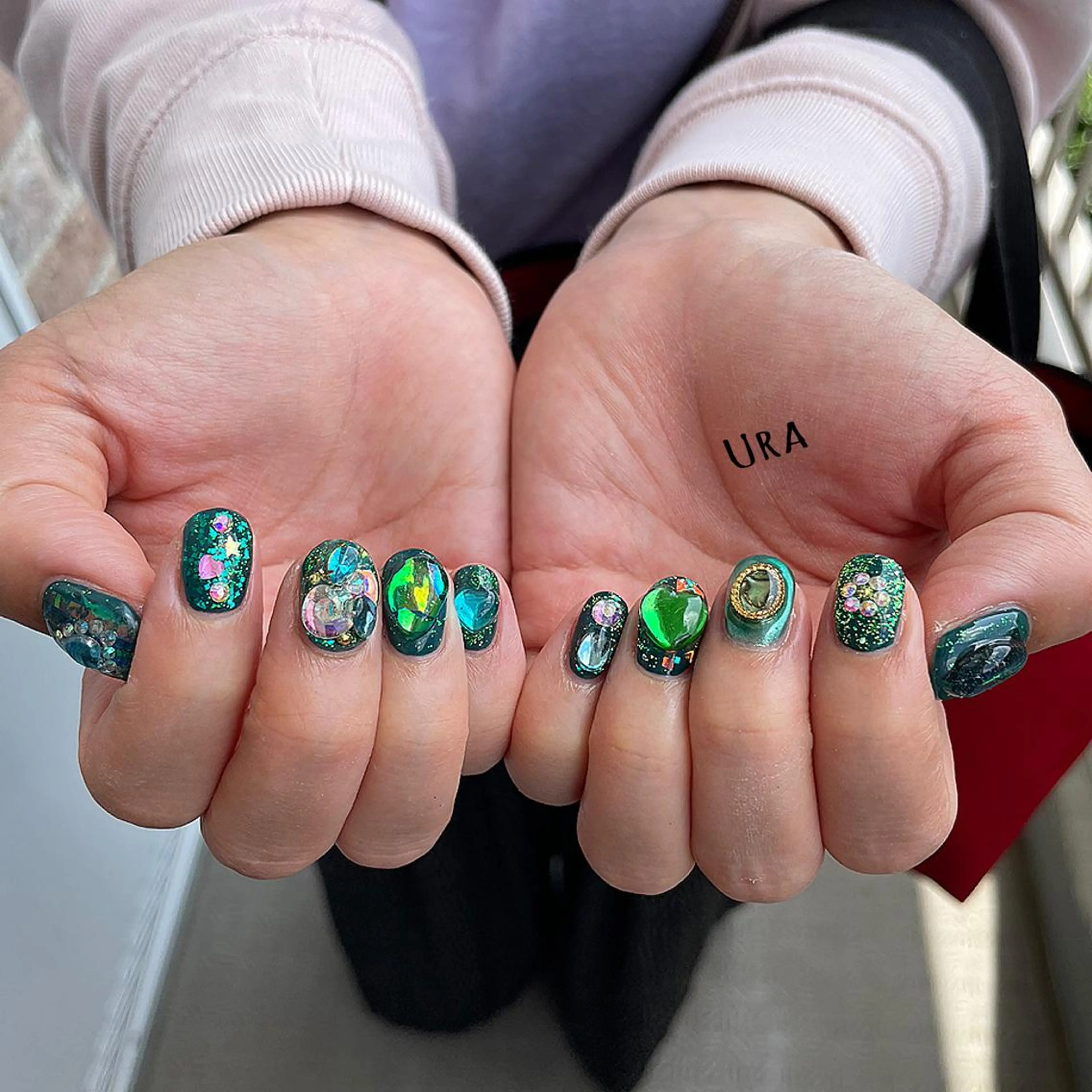 ネイル UrakoNail 《nail》のネイルデザイン