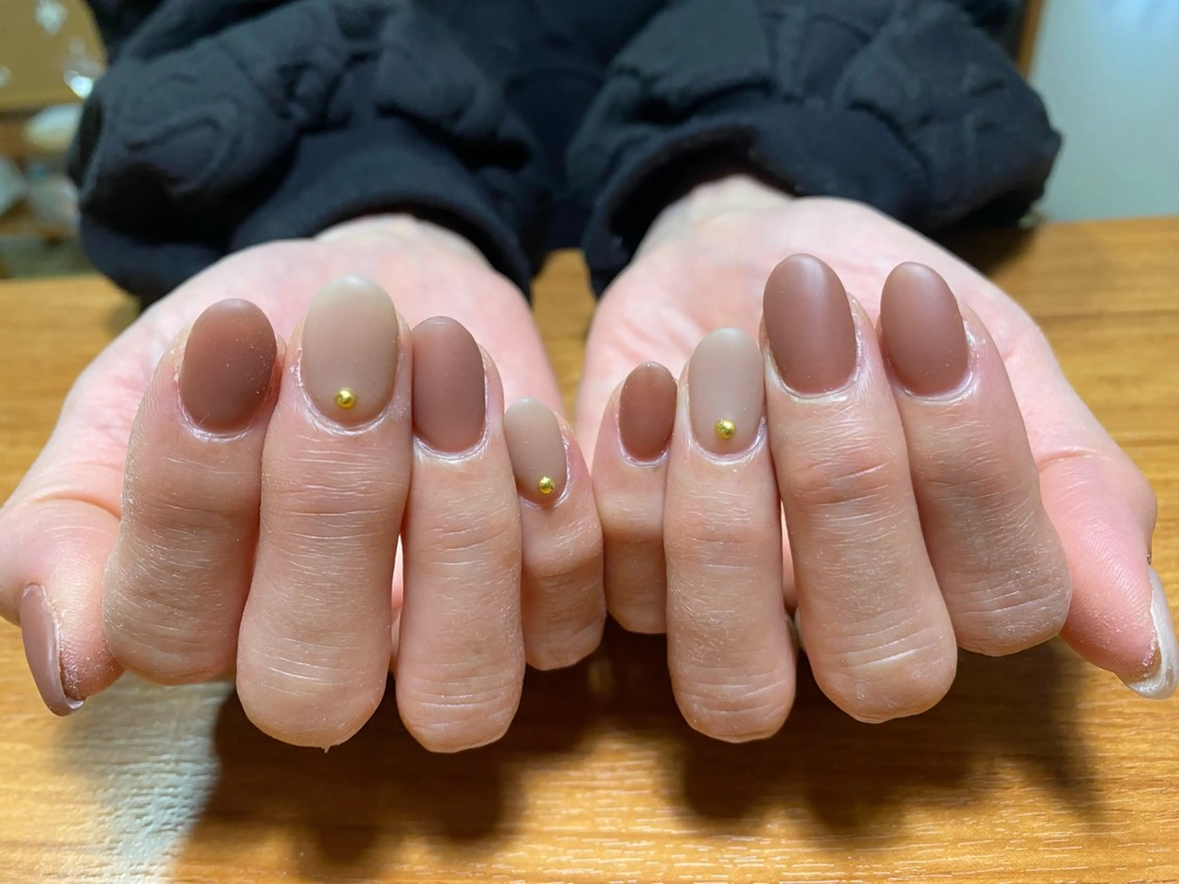 ミディアム ネイルサロンまきの所属・牧野 真都華のネイルデザイン