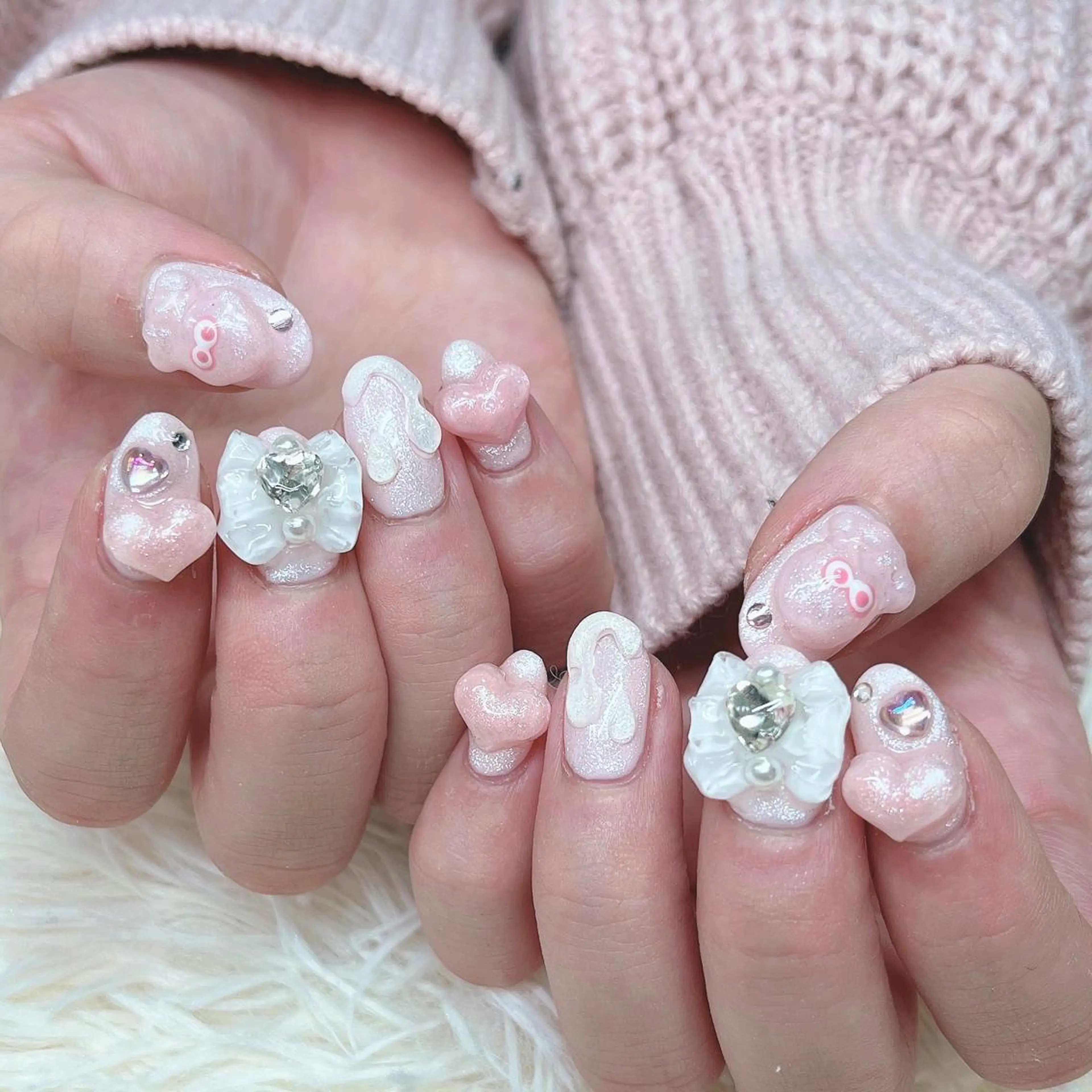 ネイル アートネイル クリアネイル フレンチネイル ジェルネイル ガラスフレンチ ハンドネイル 🐕🦺Yappy 💗A-tanのネイルデザイン