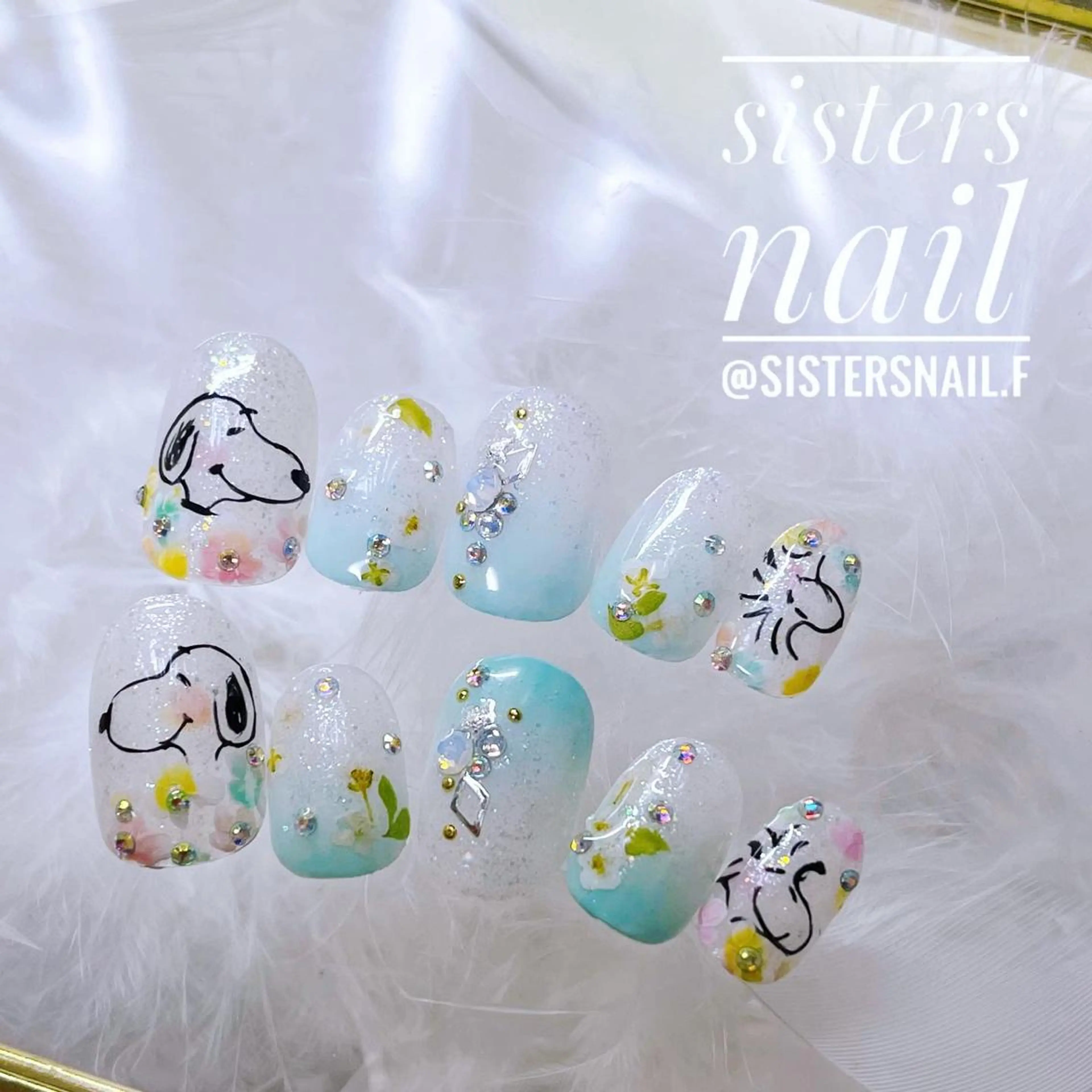 ネイル アートネイル フラワーネイル キラキラネイル ネイルチップ ブライダルネイル sisters nail.fのネイルデザイン