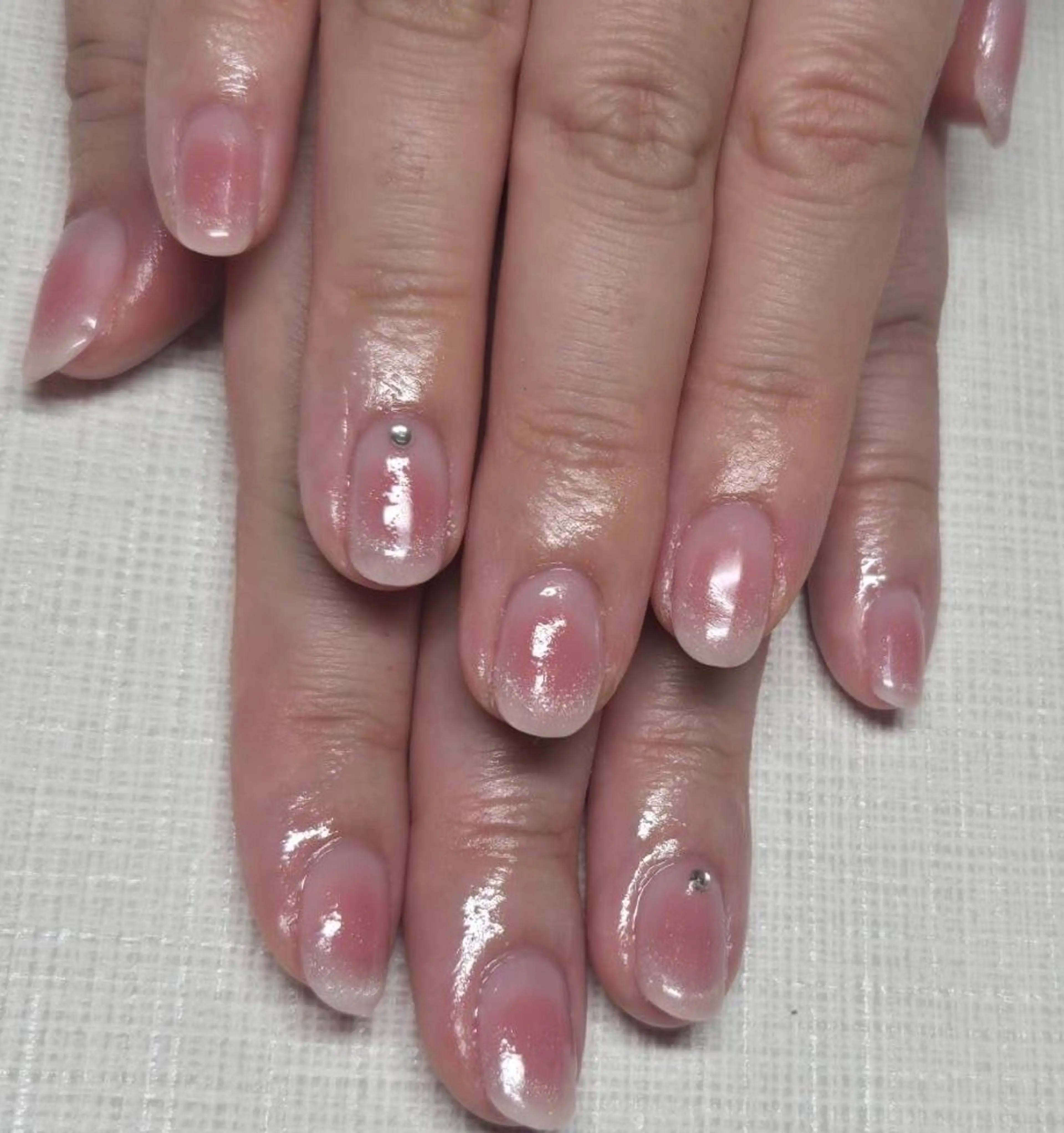 ミディアム ハンドネイル LILY Salonのネイルデザイン