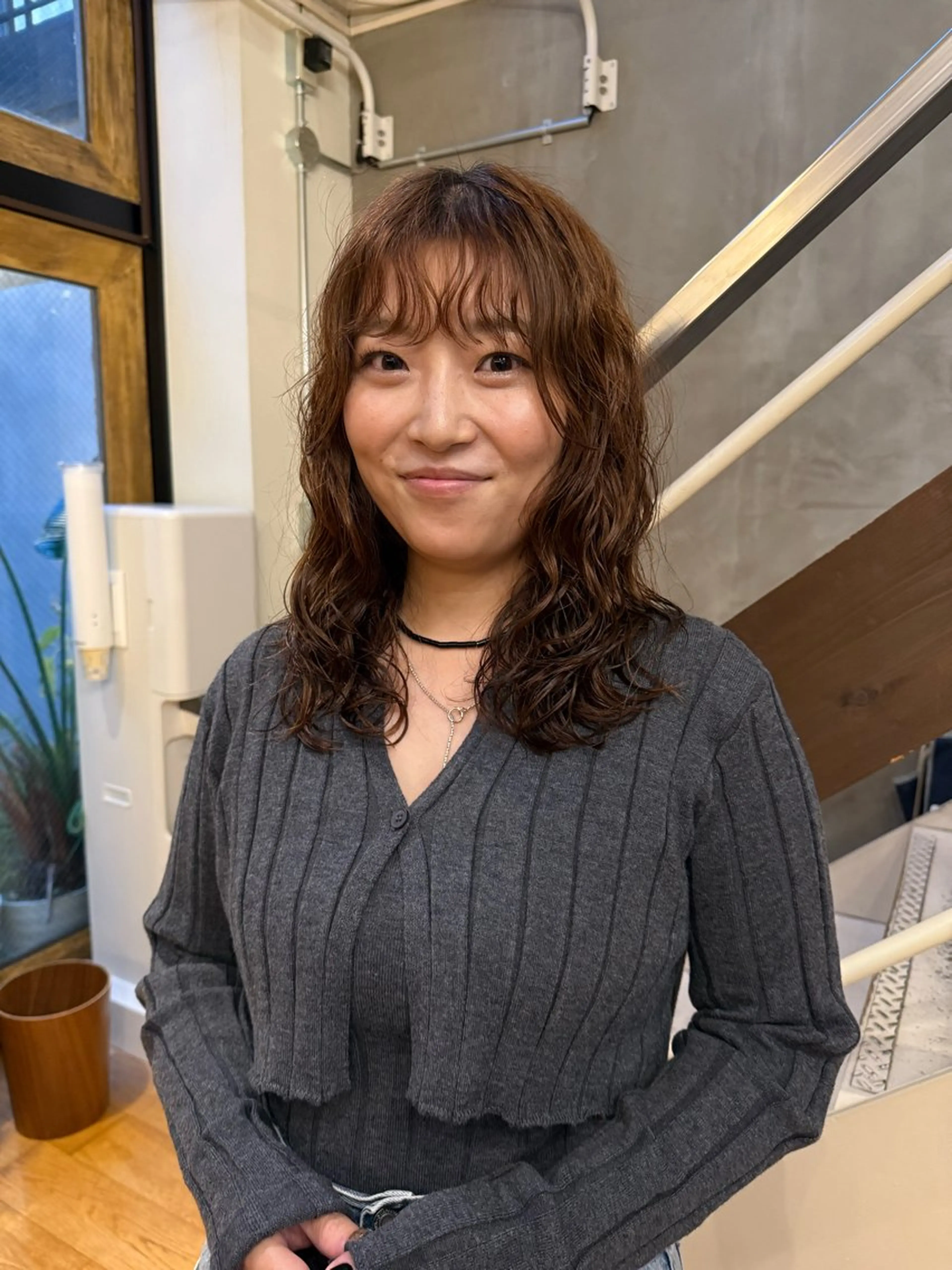 ミディアム パーマ ミディアムレイヤー ミディアムパーマ レイヤーカット 松尾/パーマ/堀江 心斎橋/なんばのヘアスタイル